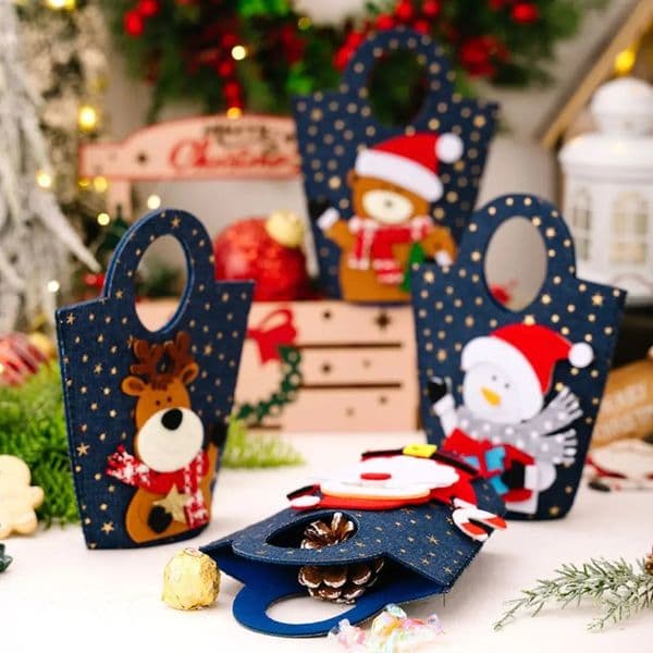 Stylish Elk Snowman Christmas Gift Bag Large Capacity Cartoon Candy Tote Bag Funny Cute Bear Santa Claus Bag Xmas 251031