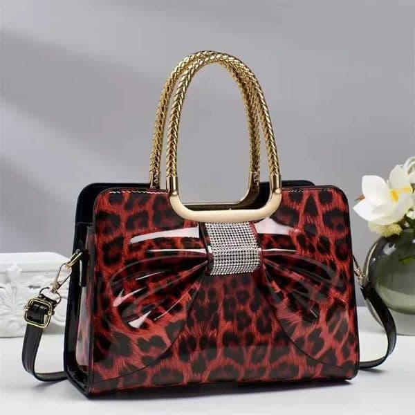 Women Luxury Designer Glossy Leather Evening Handbags Ladies Leopard Print Crossbody Shoulder Bag Fashion Diamond Bow Totes Bag Z251029