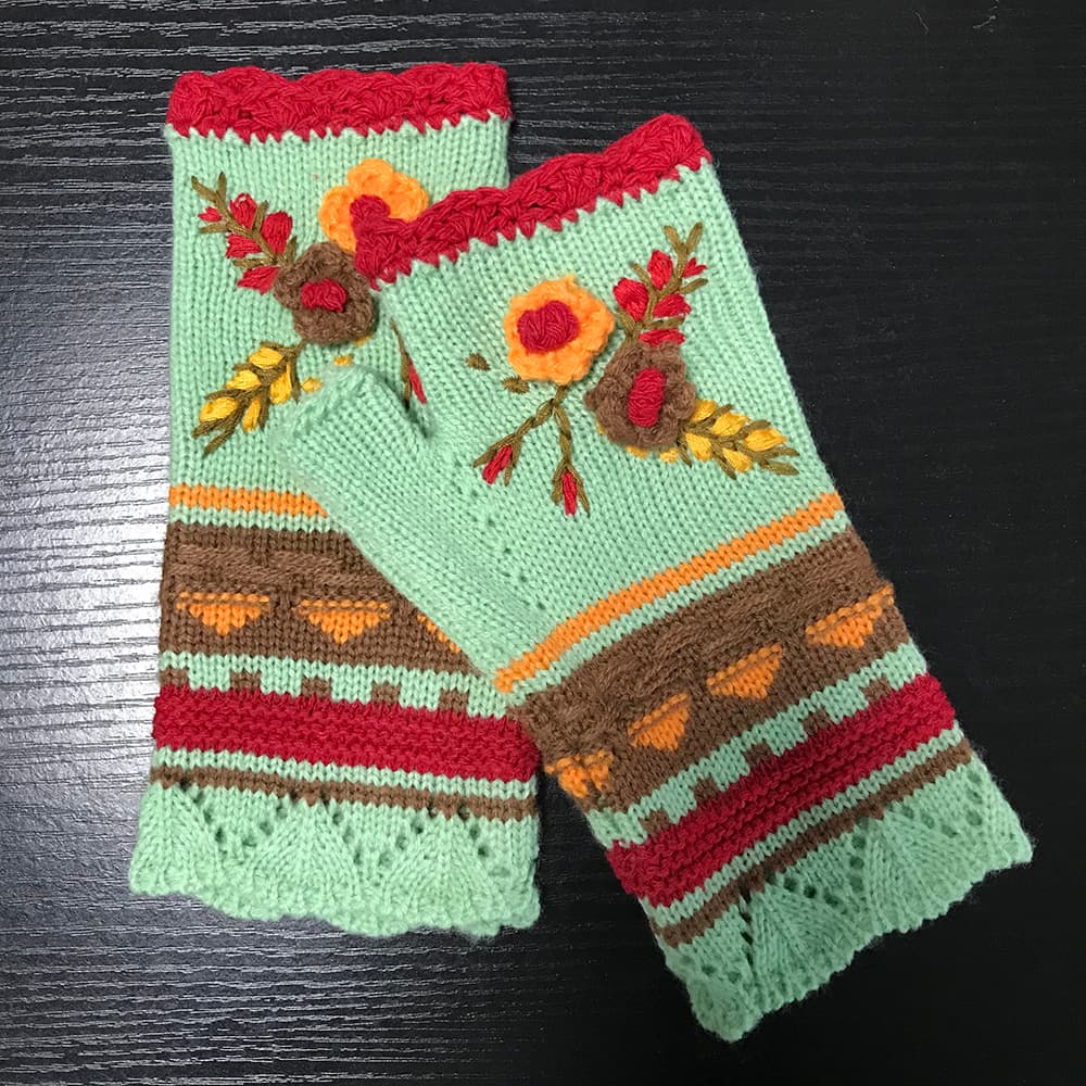 TEMU A Pair Of Autumn/winter Women's Hand-crocheted Small Floral Warm Jacquard Split-finger Gloves