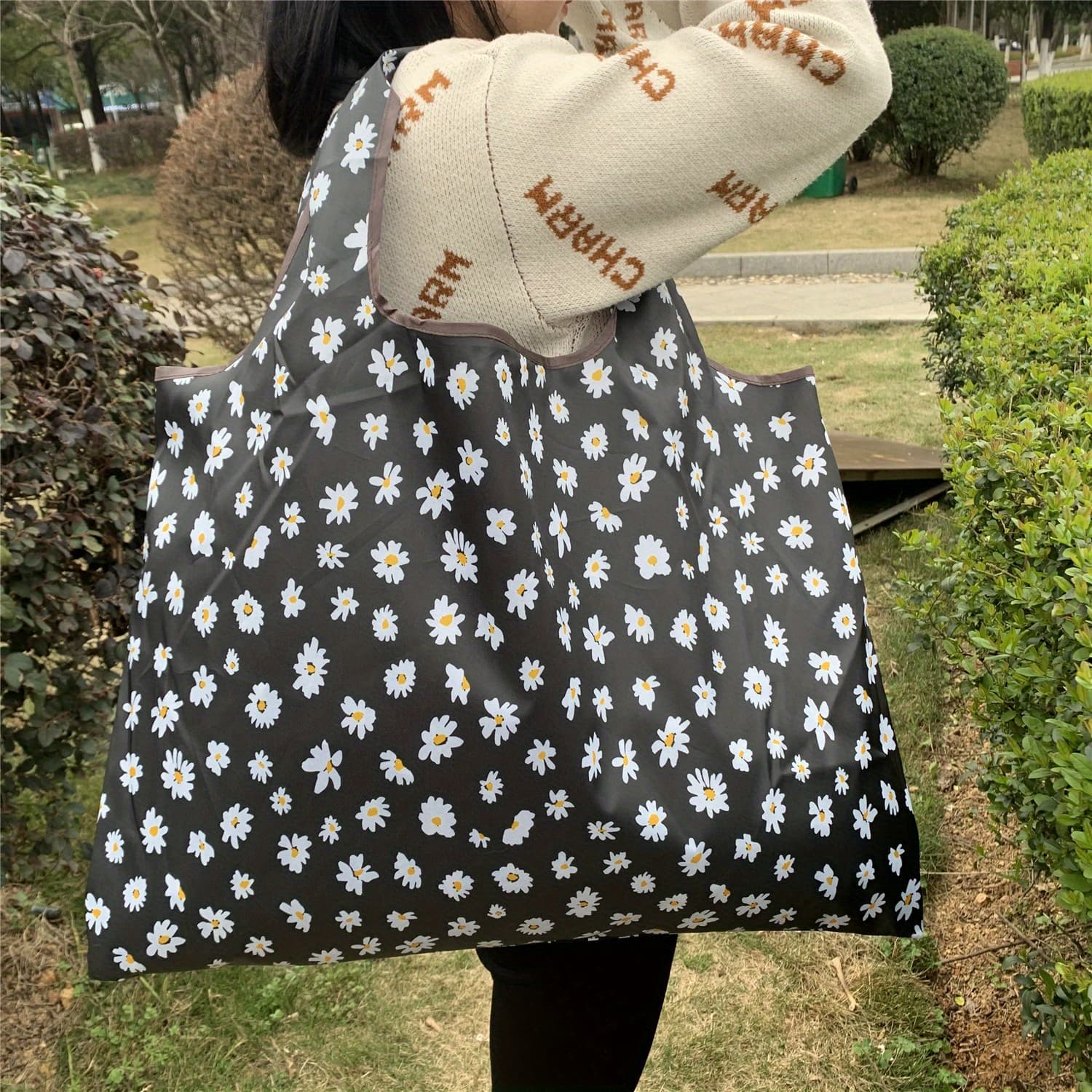 TEMU Large Capacity Portable Shopping Bag With Nylon Material, Multicolor , Wristlet Accessory, No Closure, Machine Washable, No Required