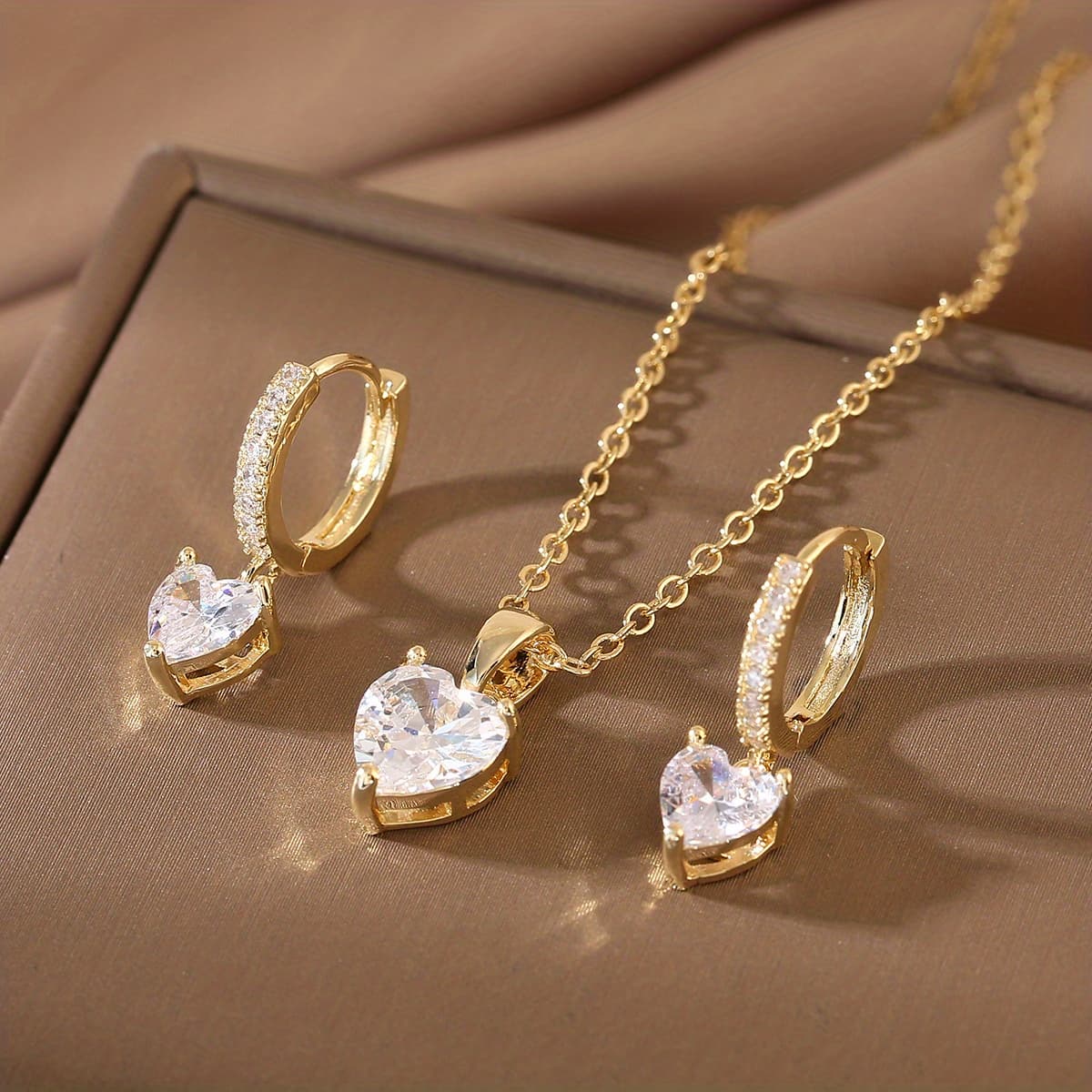 TEMU Luxurious 3pcs Jewelry Set With Sparkling Heart Pendant & Earrings - Cubic Zirconia Accents, Perfect For Casual Attire Or Gifting