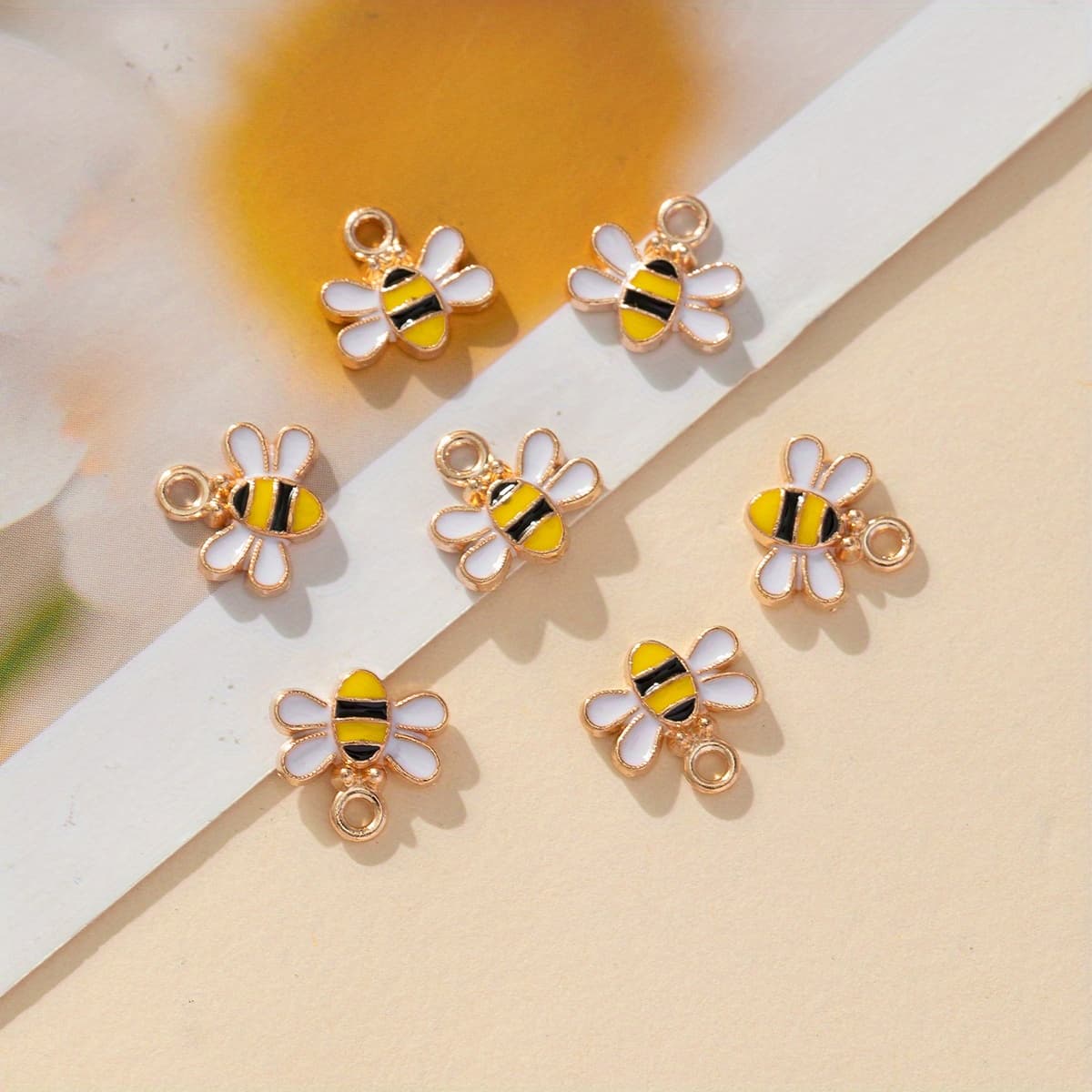 TEMU 20 Of Oil Small Bee Animal Pendant Diy Earrings Hair Accessories