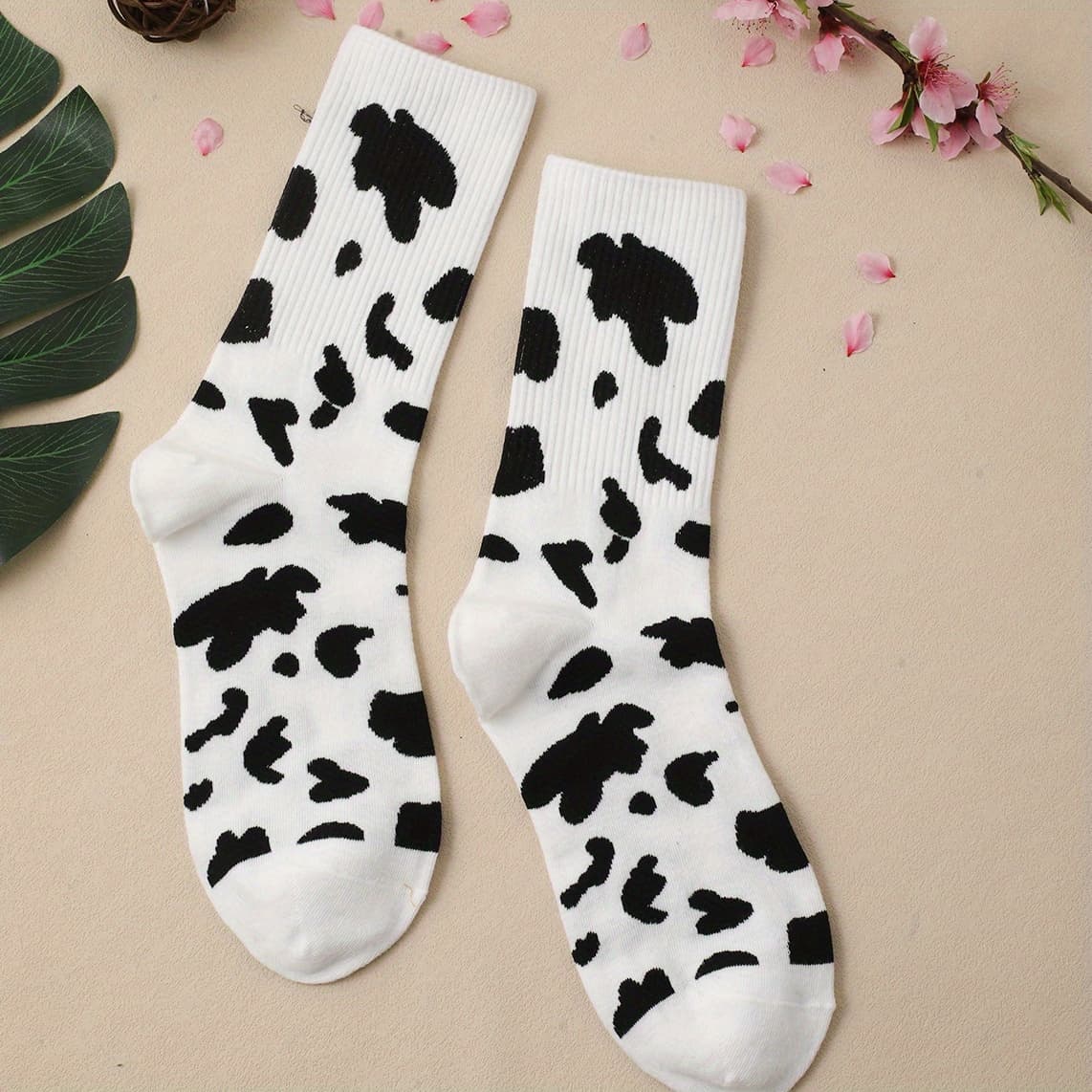 TEMU 1 Pair Women's Cow Print Mid-calf Socks - Black & White Casual Crew Socks With Random Pattern, Soft Breathable Fabric For Casual Attire, Hand Wash/, Novelty Socks, Sock Design