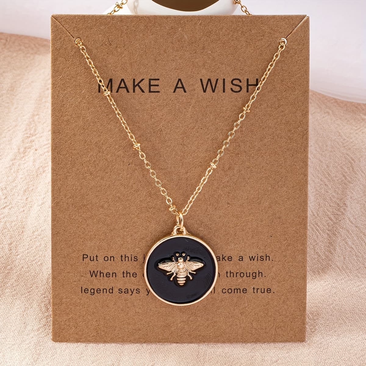 TEMU A Geometric Enamel Glaze Fashionable, Trendy, Simple, And Bee Necklace