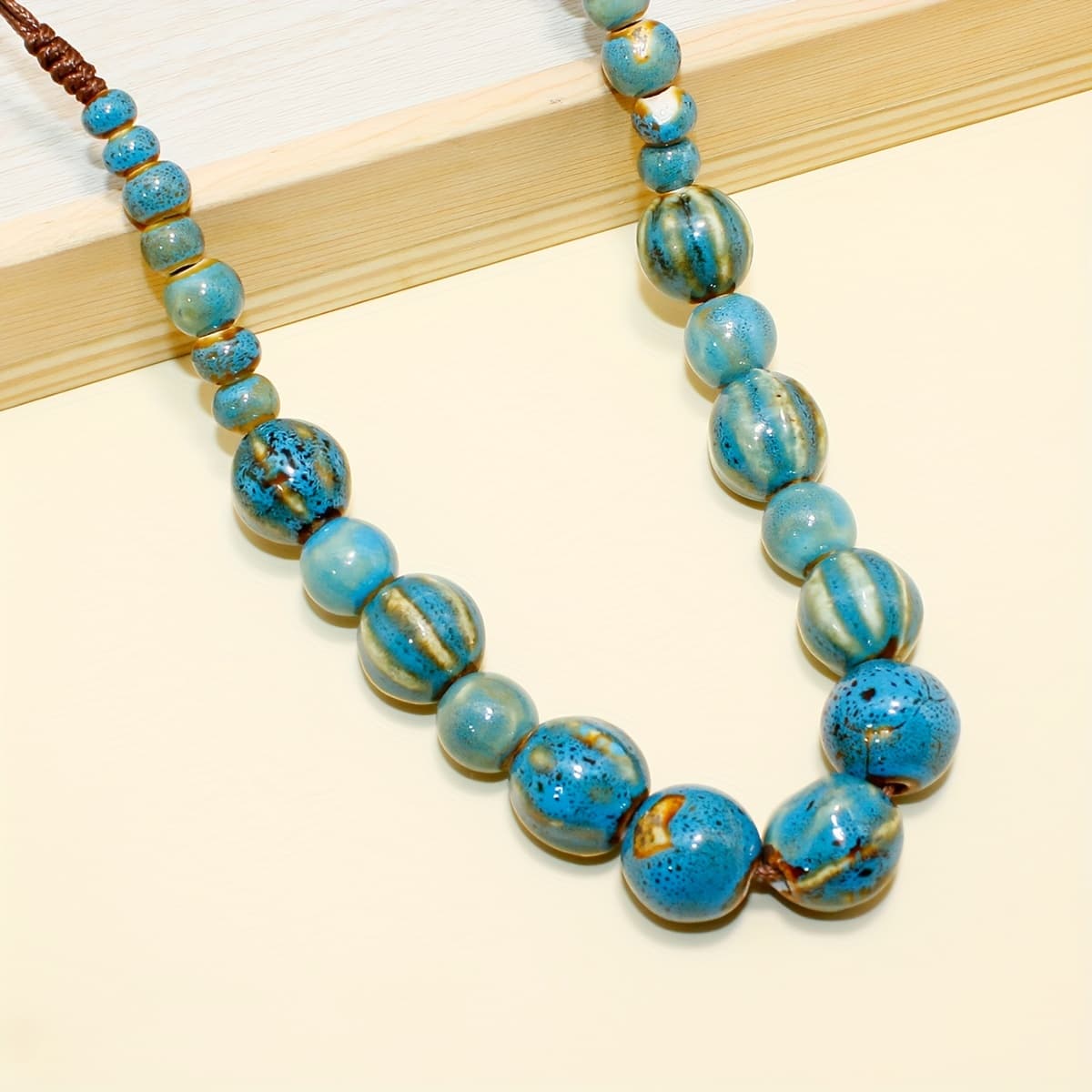 TEMU 1pc Women' Flower Stained Glass Bead Necklace - Adjustable Vintage Ceramic Beads Suitable For Daily Wear & Special Occasions, Glass Chain Necklace