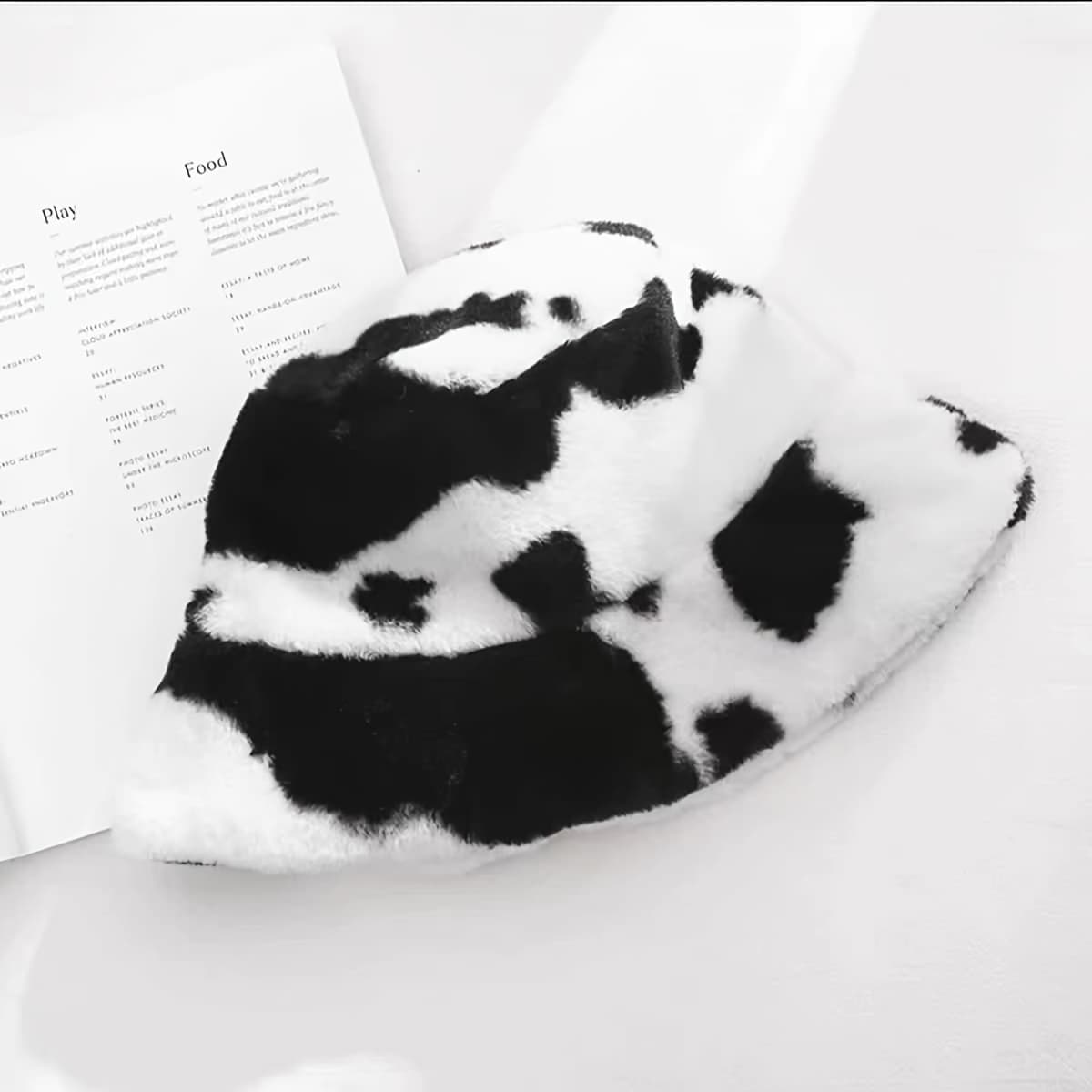 TEMU New Women's Halloween Costume Headwear, Cosplay Cow Print Rabbit Bucket Hat, Autumn/winter New Style Hat, Versatile And Korean Style Influencer Trend Matching Bucket Hat