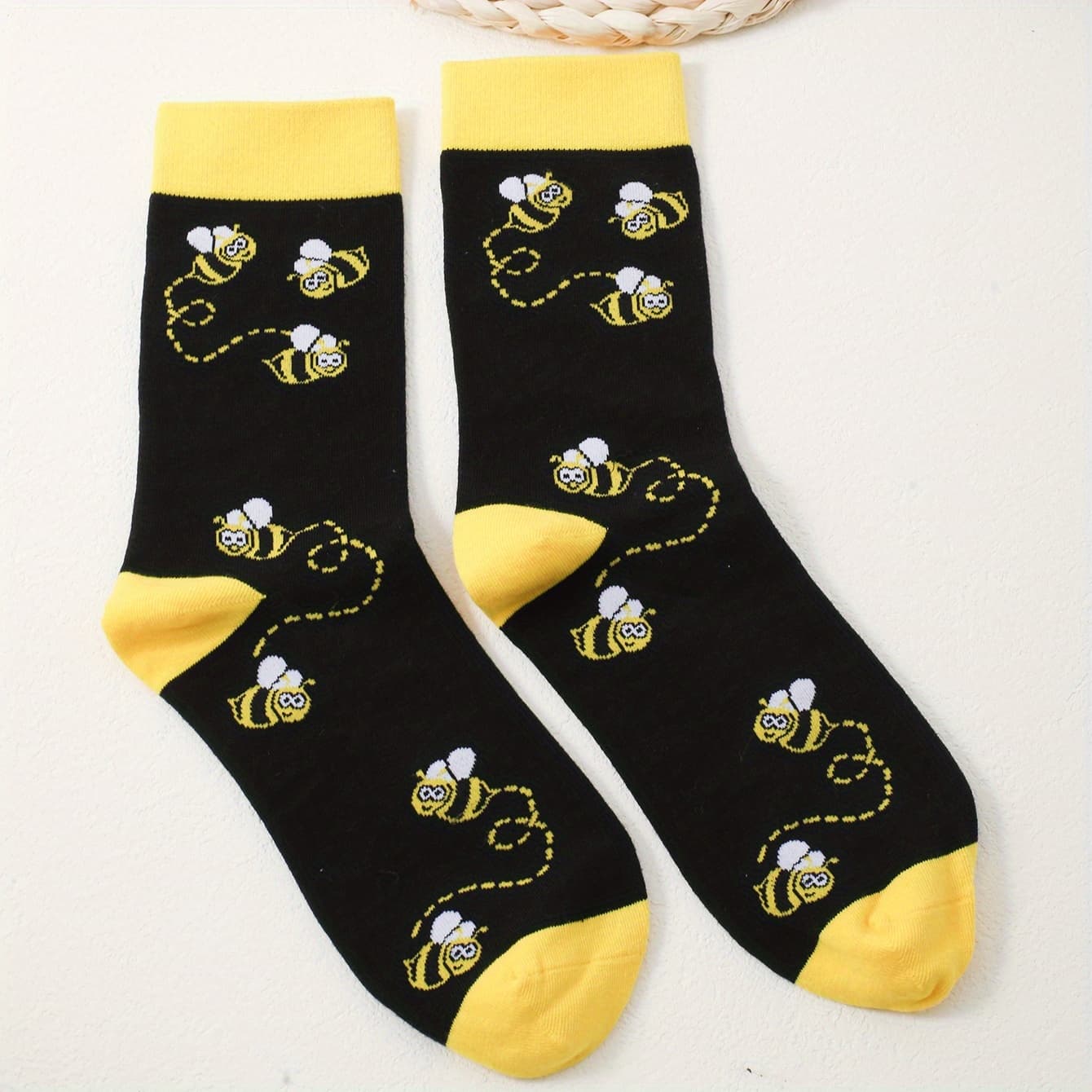 TEMU 1 Pair Full Print Cute Cartoon Bee Trendy