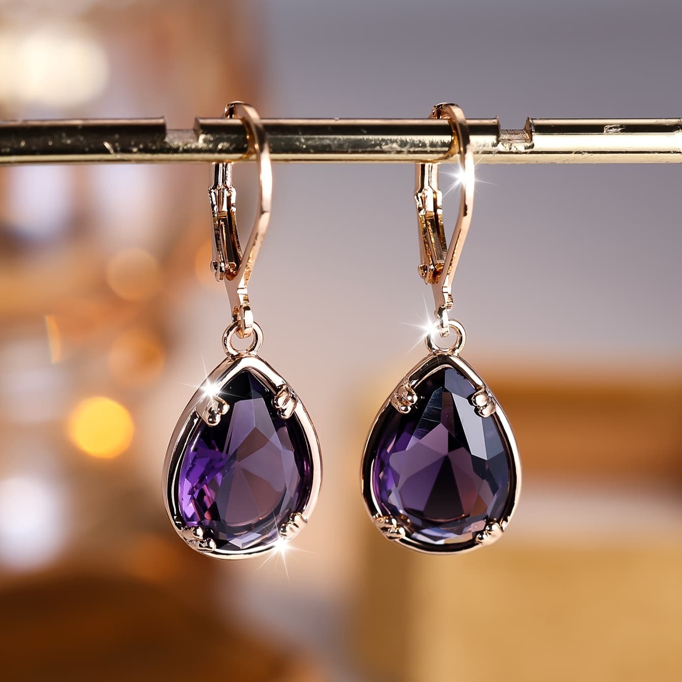 TEMU Pair Of Elegant And Purple Teardrop Minimalist Banquet Stud Earrings