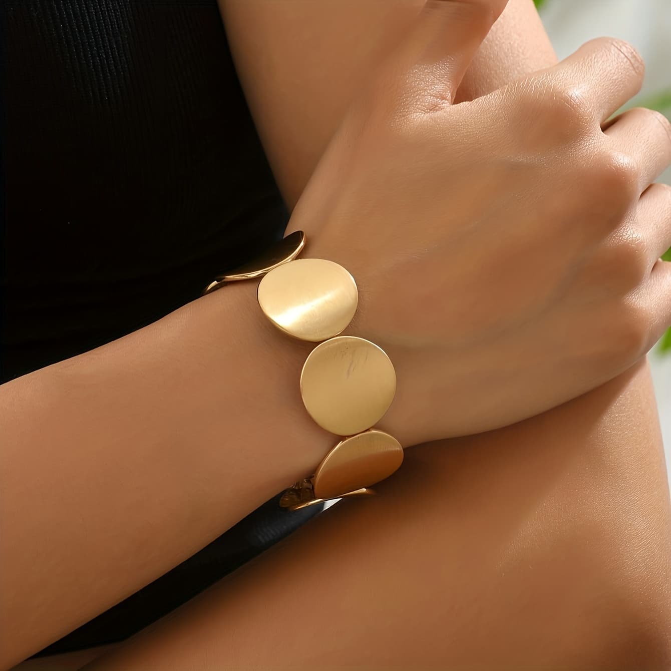 TEMU 1pc A -colored Stretch Bracelet, Featuring An Design, Perfect For Hand Jewelry Decoration At Parties