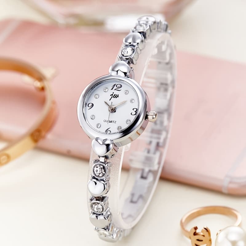 TEMU Stylish Ladies' Quartz Watch With A Slim Bracelet And A Petite Dial