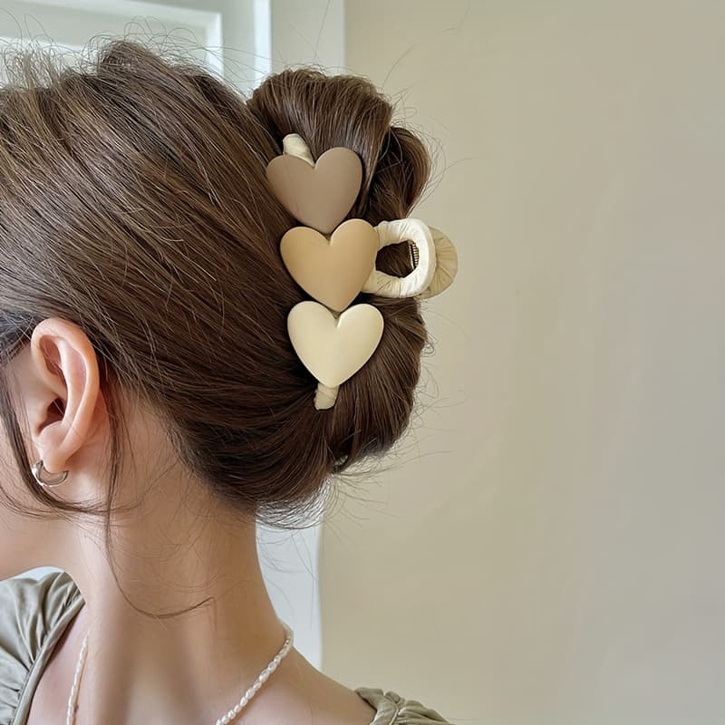 TEMU Autumn And Color Heart Grab Clip Back Of Hair Grab Clip Large Shark Clip Large Hair Volume Ins Suitable For Women