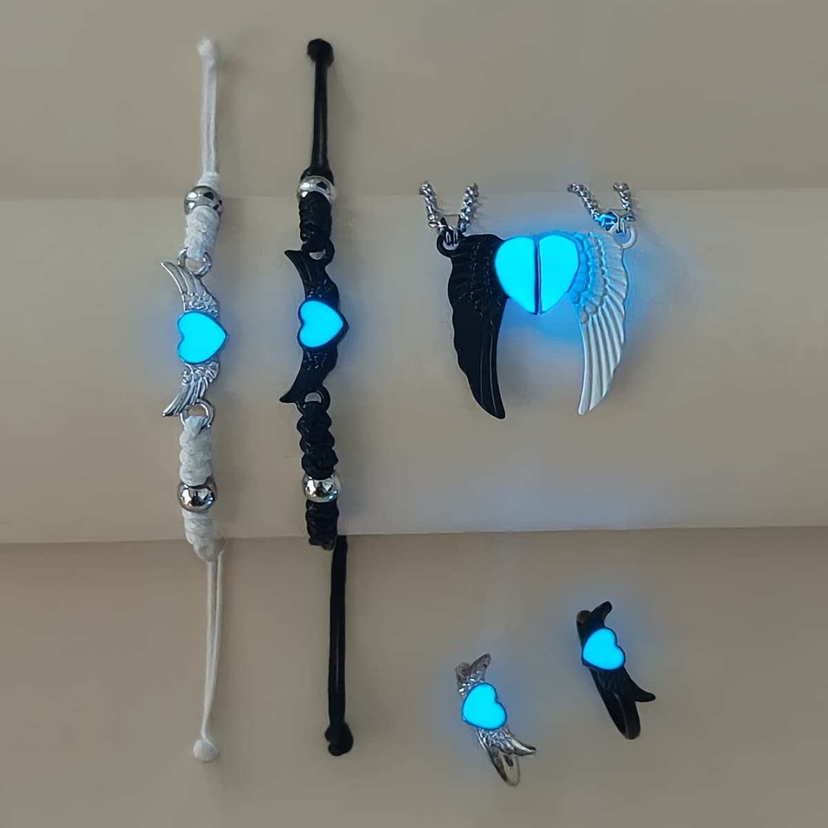 TEMU 6pcs/set -the-dark Peach Heart With Three-dimensional Wings Couple's Necklace, Ring, And Bracelet Women's Fashion Set