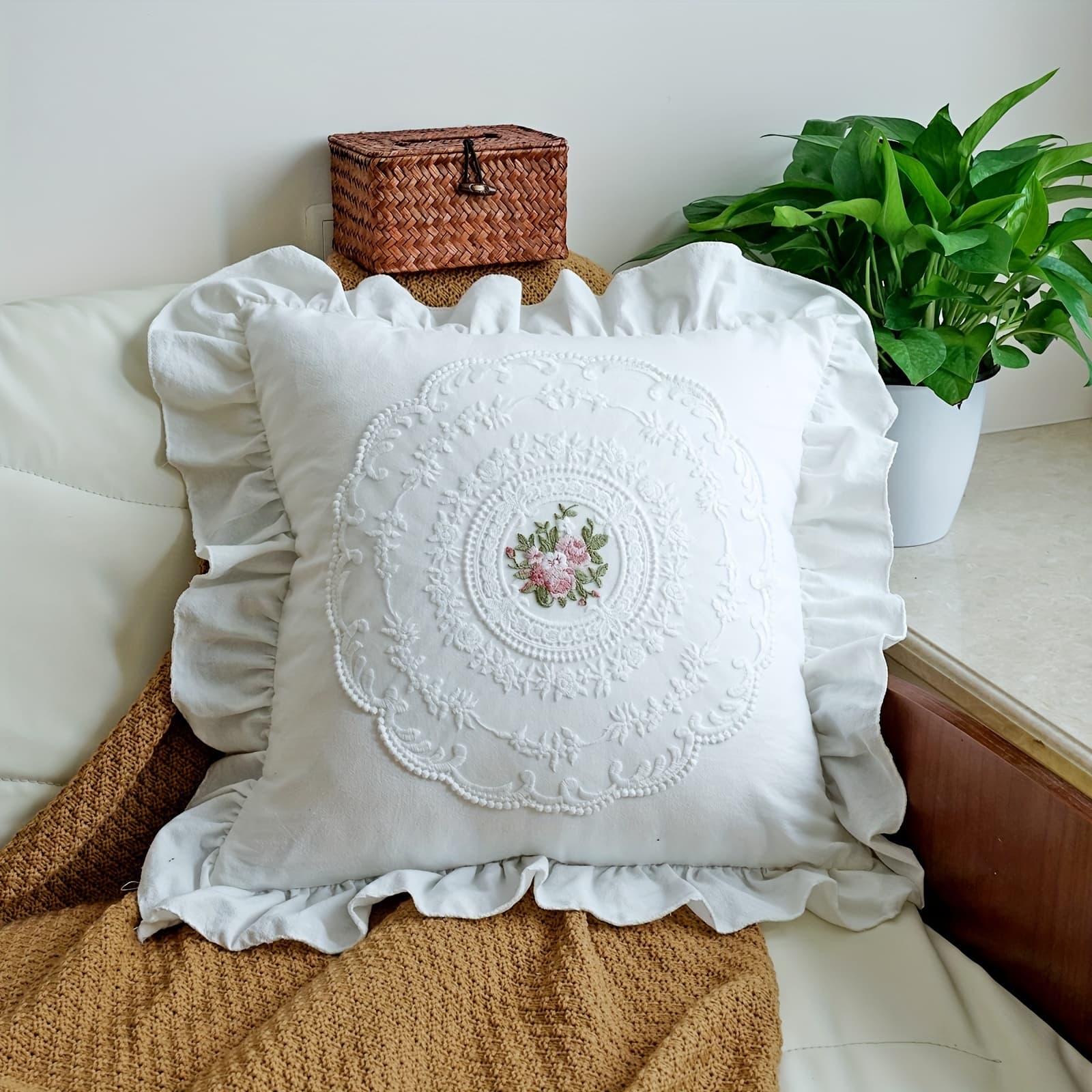 TEMU A Vintage Ruffle Pillowcase, Ins-style Cream White Lace Embroidered Pillowcase For Living Room Sofa Cushion Cover