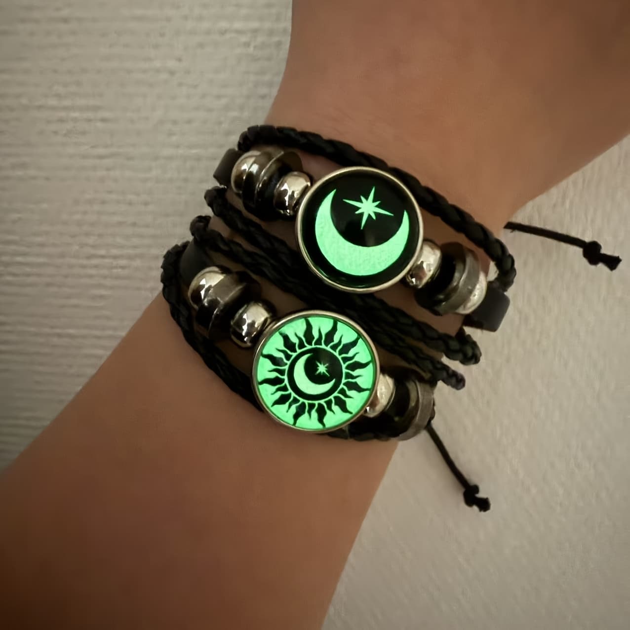 TEMU 2pcs/ Set Of Glowing Stylish Hand-woven Couple Sun, Moon And Star Bracelets, Suitable For Combination Glowing Jewelry Gifts Festival//halloween