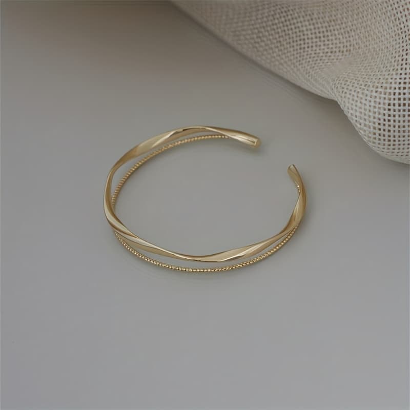 TEMU This Minimalist Vintage-style Open Bangle Features An Elegant And Fashionable Design With An Irregular Double-layer That Adjusted. A Perfect Gift For Women, Suitable For Everyday Wear Or Parties