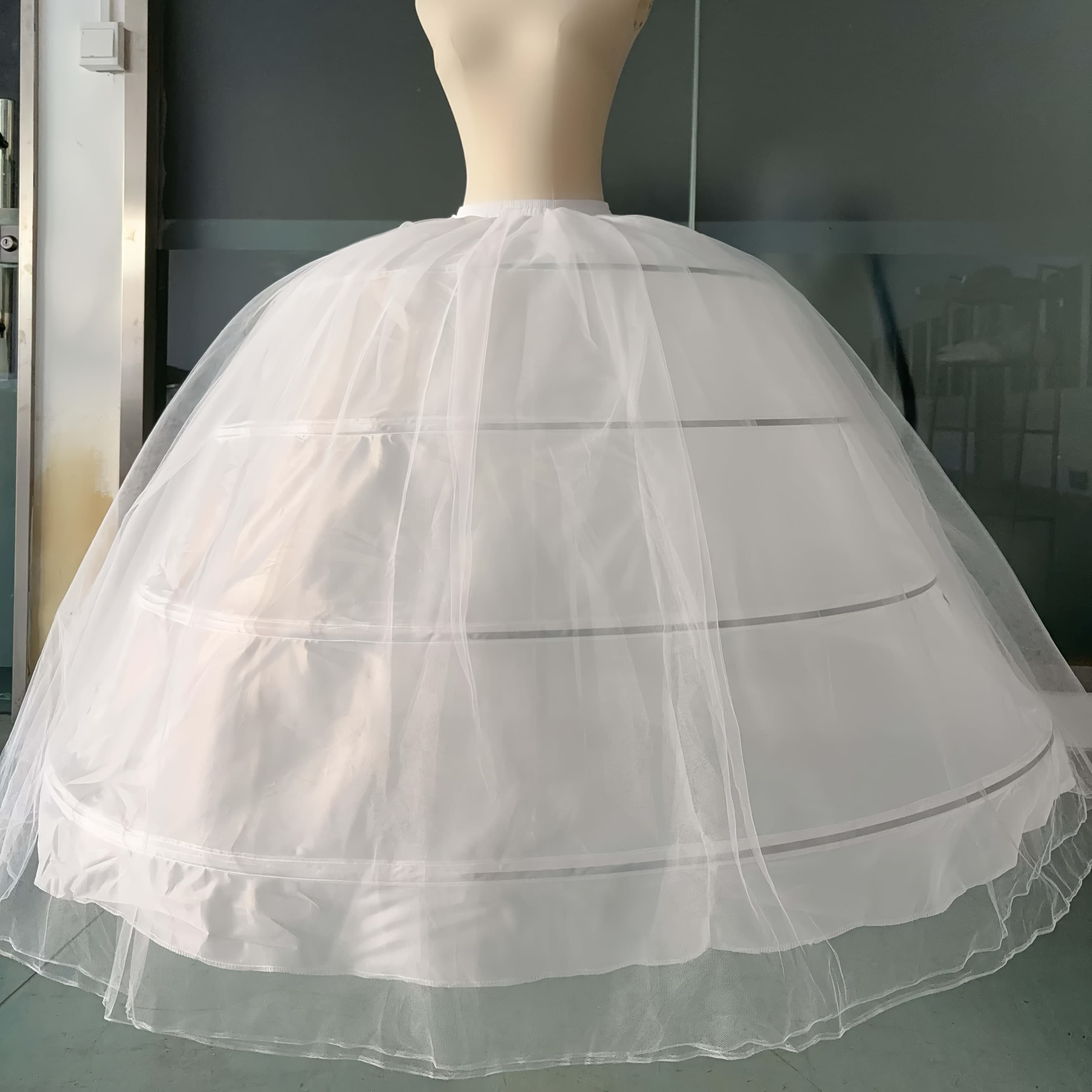 TEMU Extra Large, Super Fluffy 4-hoop, 2-layer Tulle Underskirt Petticoat For Wedding Dresses