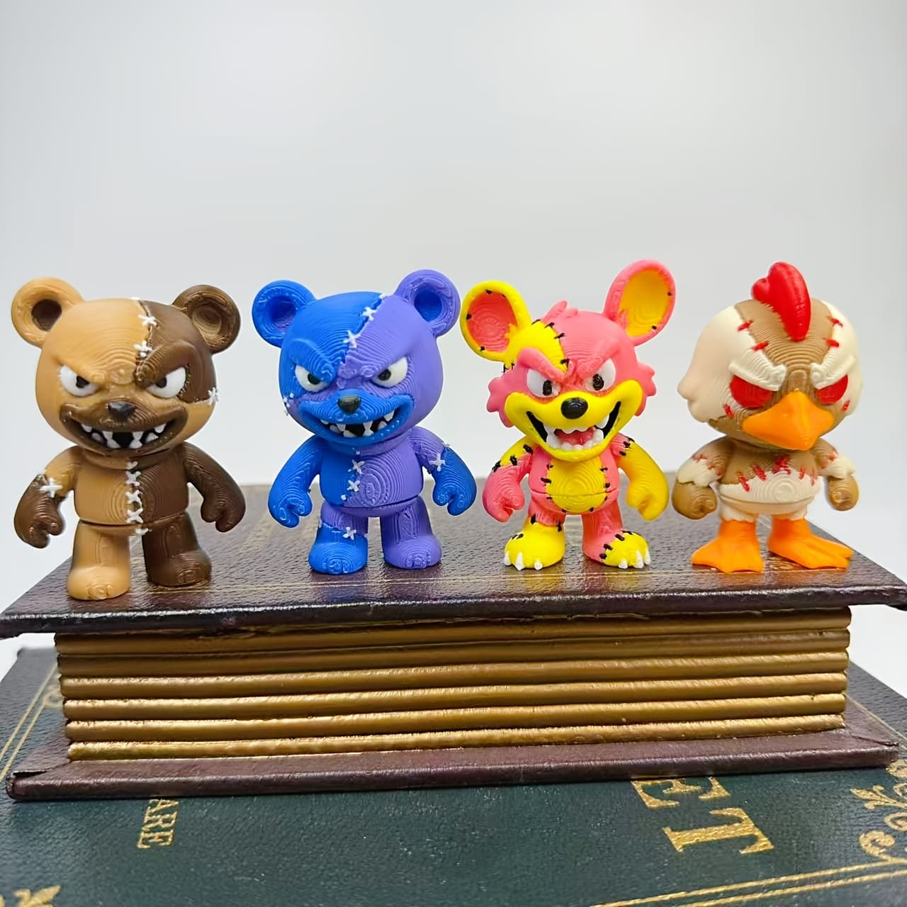 TEMU 4 Cool Animal Figurines, Each Approximately 2.44 Inches Tall, Decoration, Kitchen Ornament, Car Interior Sculpture, A Great Gift For Collectors, Perfect For Holidays And Birthdays