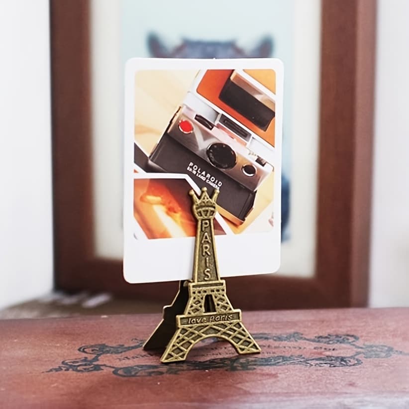 TEMU Vintage Metal Clip Picture Frame Holder, 1pc - Decorative Card, Photo, Message Stand, Unique Shape, Themed With Movie Elements, Lightweight, Vertical Orientation, No Electricity Required