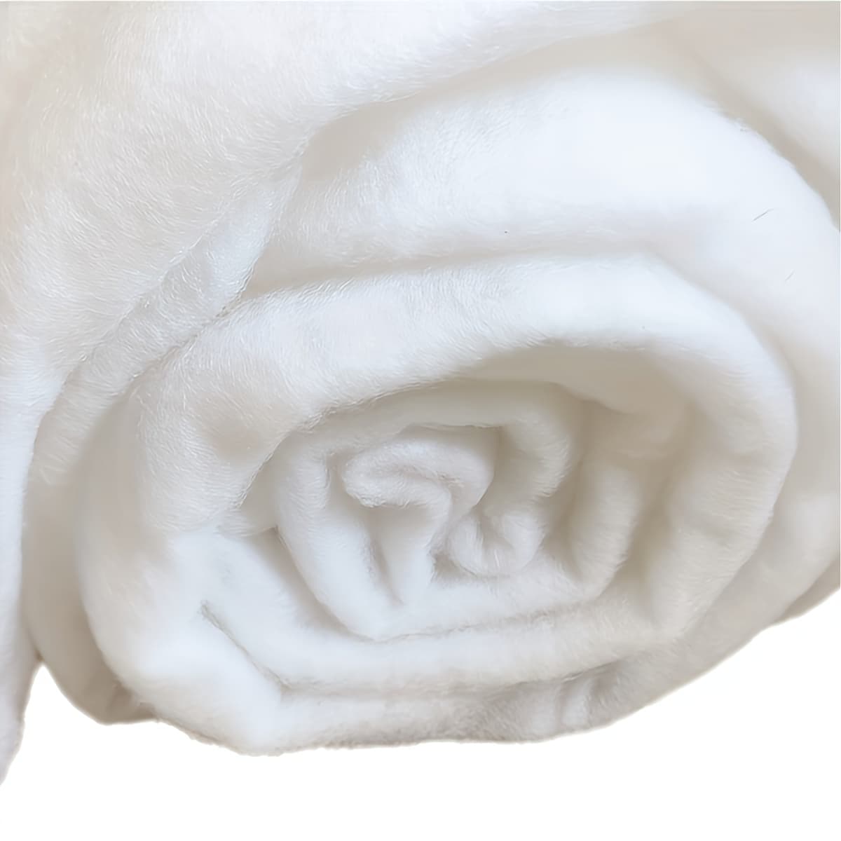 TEMU Fluffy Diy Tearable Fabric Filling, White Quilting Garments Fabrics, Artificial Snow Blanket Decoration Material Sewing Quilt Lining And Knitting Projects, Elegant Decor Texture 2 Meter Per Piece