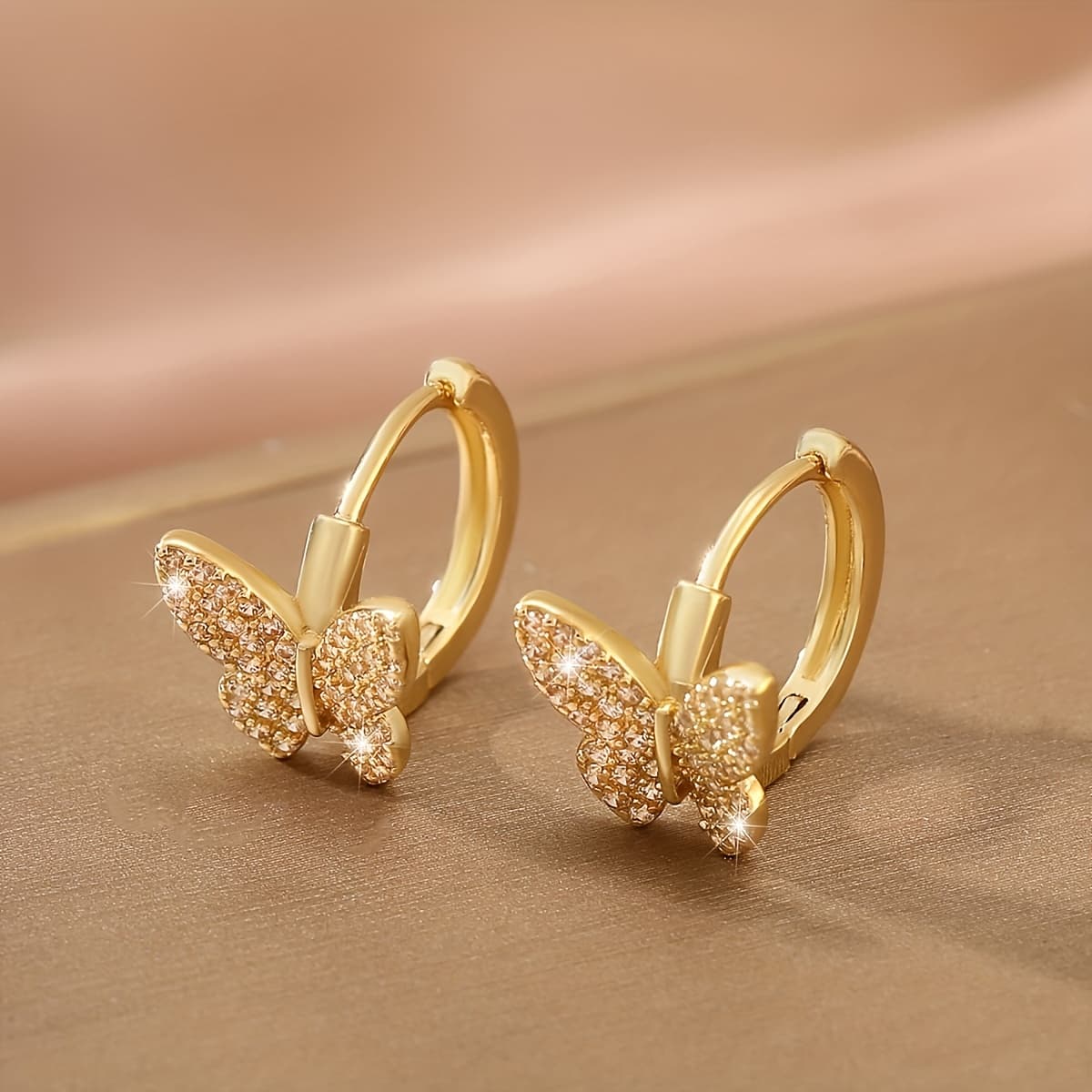 TEMU 1 Pair Of Luxurious And Elegant Copper-inlaid Synthetic Synthetic Zirconia Ear Clips, Sweet And Women's Earrings, Valentine's Day Gift