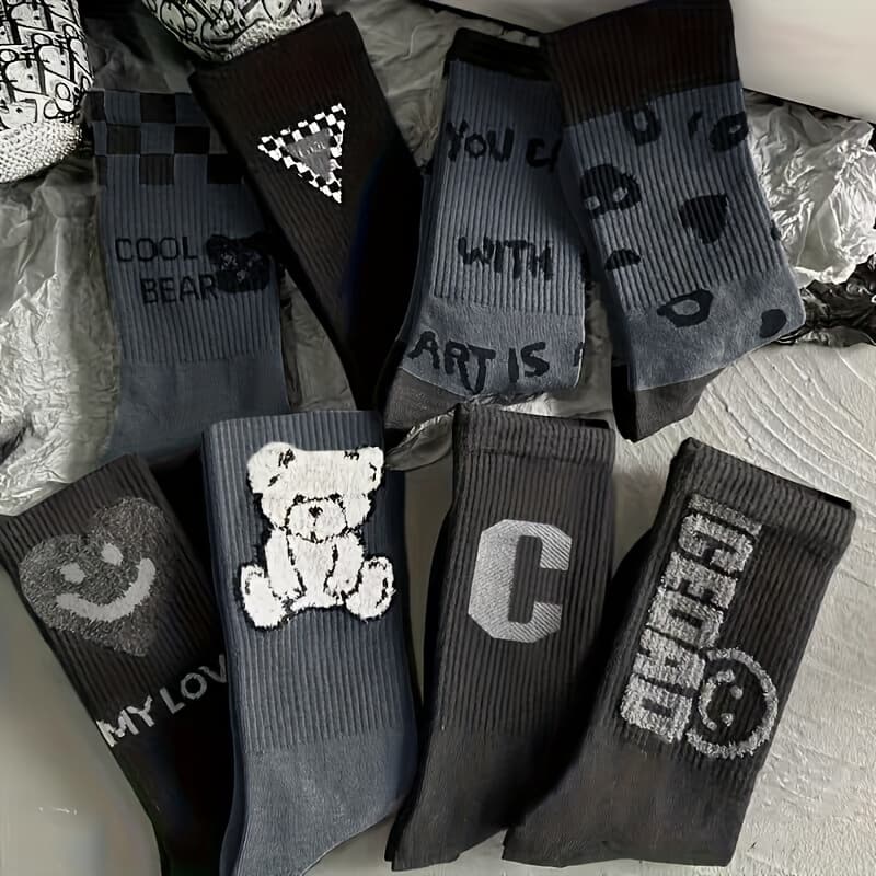 TEMU 5 Pairs Of Random Women's Thick And Warm, Versatile Shark Pants Sports Socks For Autumn And Winter