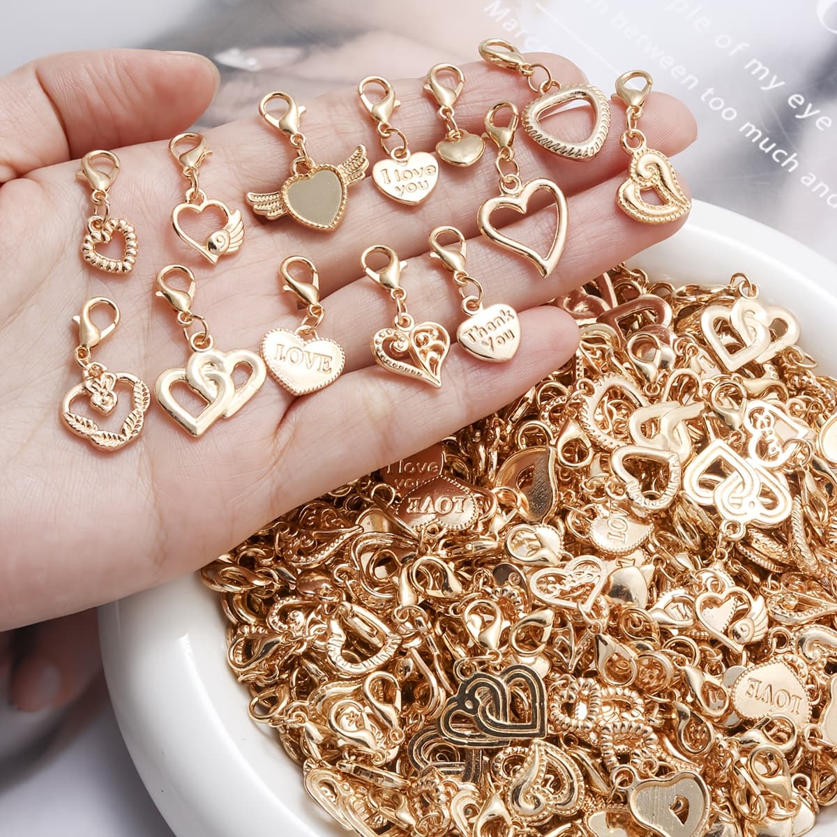 TEMU 30pcs Random Style Alloy Pendant With Lobster Clasp Suitable For Making Valentine's Day Key Rings, Key Chain Additions