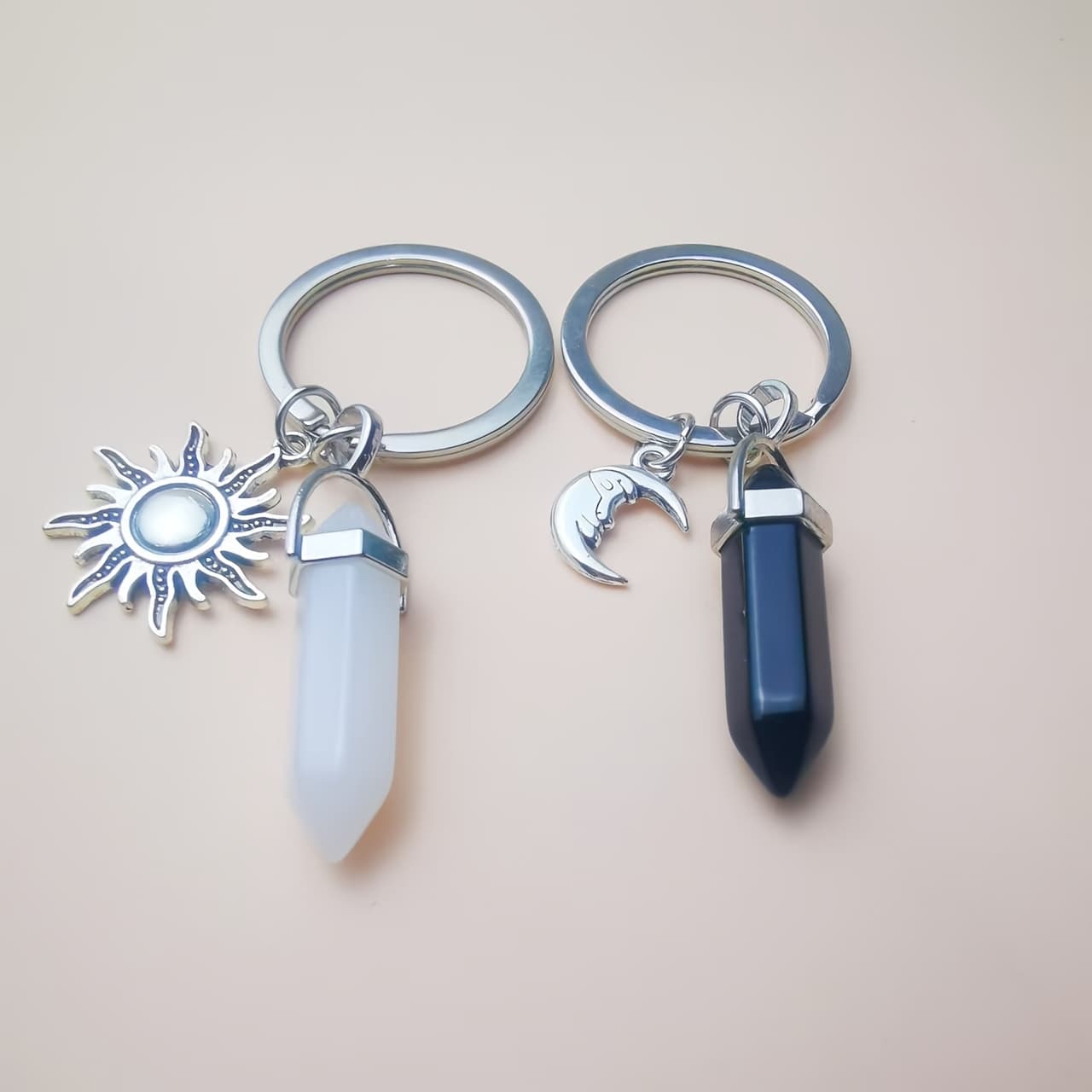 TEMU Pair Of Creative Elegant And Beautiful Crystal Pendant Keychains, Sun And Moon, Men's And Women's Couple Bag Car Key Decoration Valentine's Day Gift Souvenir