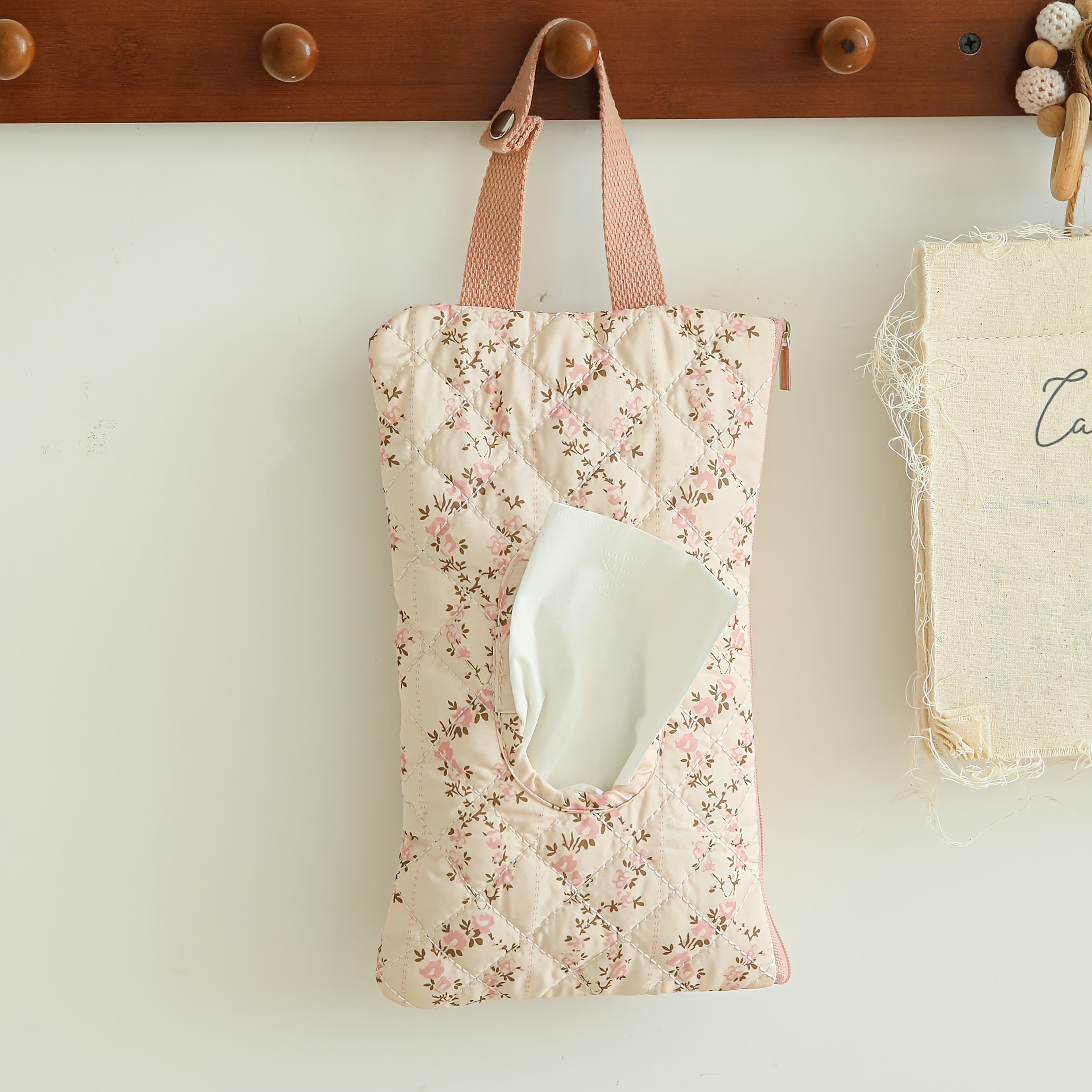 TEMU Portable Floral Quilted Wipe Organizer Mom Travel Must-have Maternity Wipe Bag