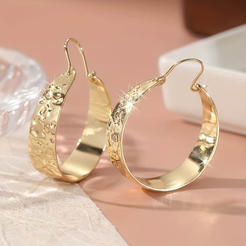 TEMU Enormous Brass Hoop Earrings - Large Statement Oversized Hoops For Stretched , Vintage Boho Style, Ideal For Daily Wear & Special Occasions, Golden-tone, Nickel-free