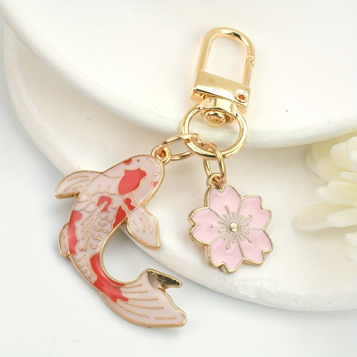 TEMU Fish Cherry Keychain You ! This Creatively Stylish Keychain Accessory Features A Koi Fish, Making It A Fun Pendant Suitable For Everyone. A Perfect Gift Pendant To For During Th