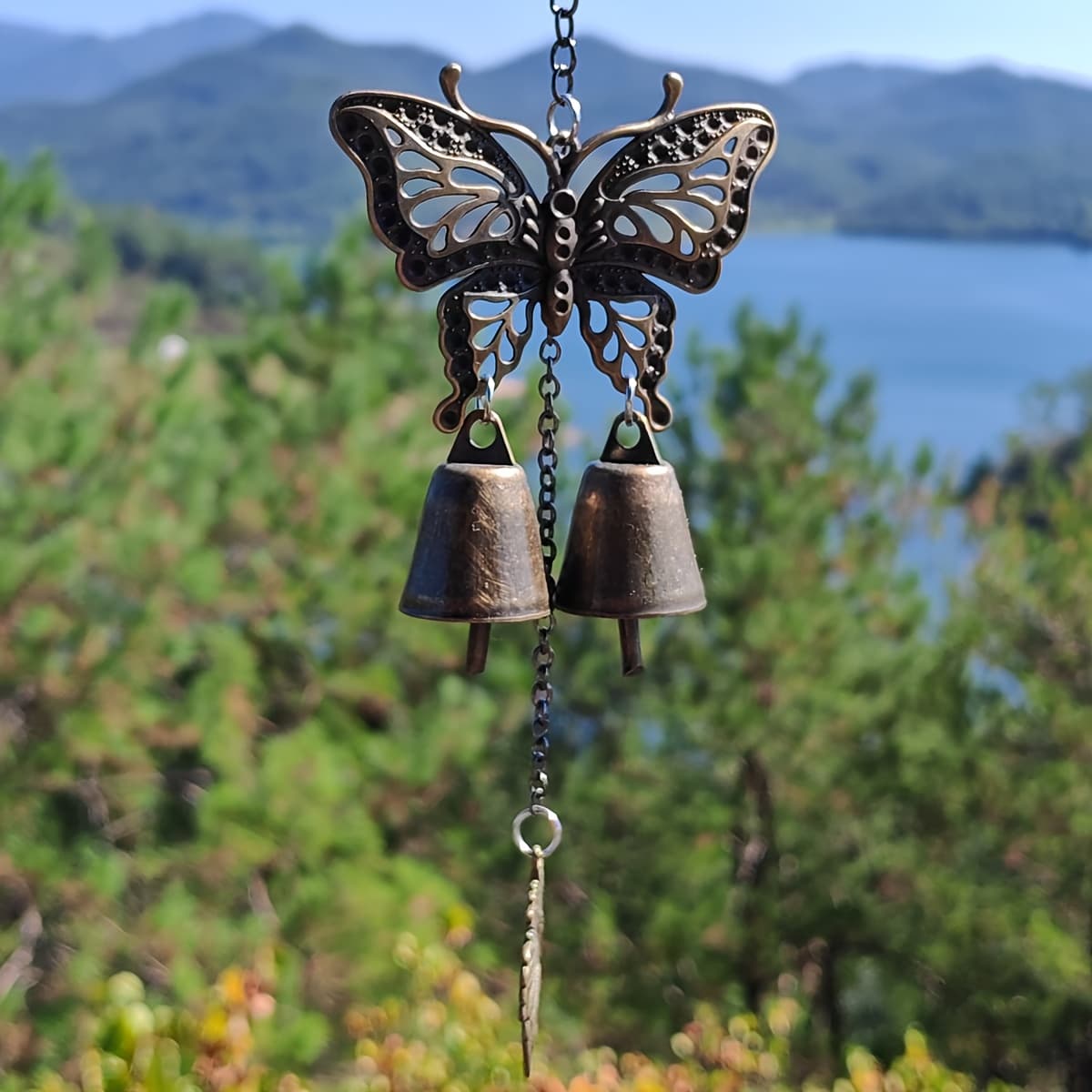 TEMU 1pc Iron Wind Chime, Bell Hanging, Vintage Leaf Wind Chime With Decorative Chain, No Electricity Needed, For Home Decor, Hanging, Gift