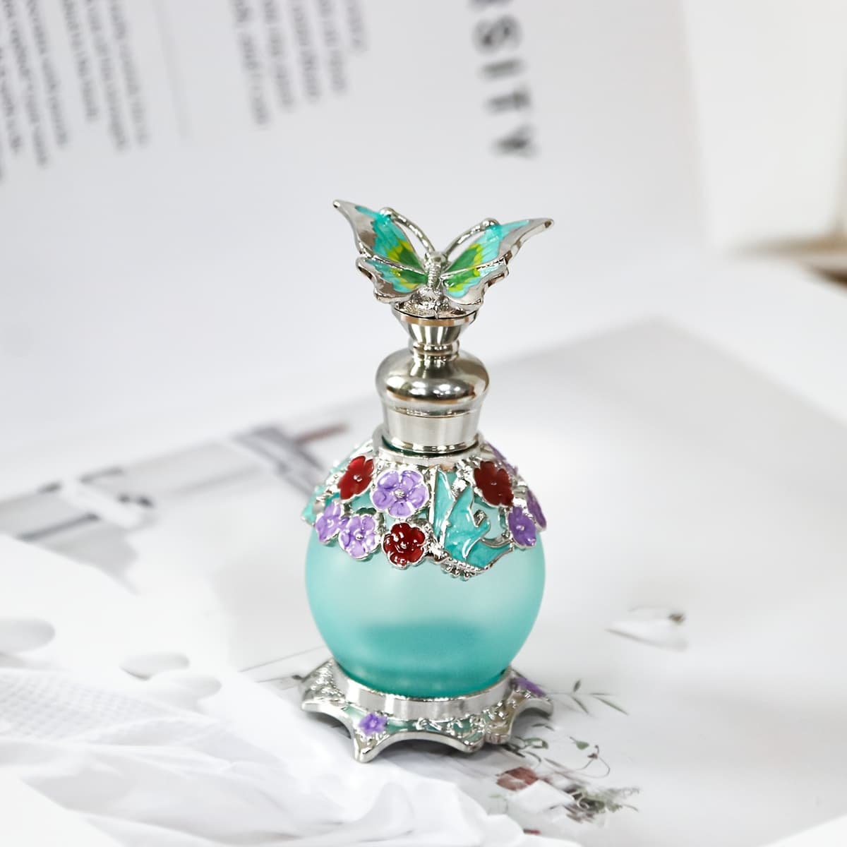 TEMU A 0.5oz(15ml) Colored Glass Spherical Bottle With And Butterflies Perfume, Refillable Container, Personal Care Perfume, Essential For Elegant Ladies, Table Accessory (perfume Not Included)