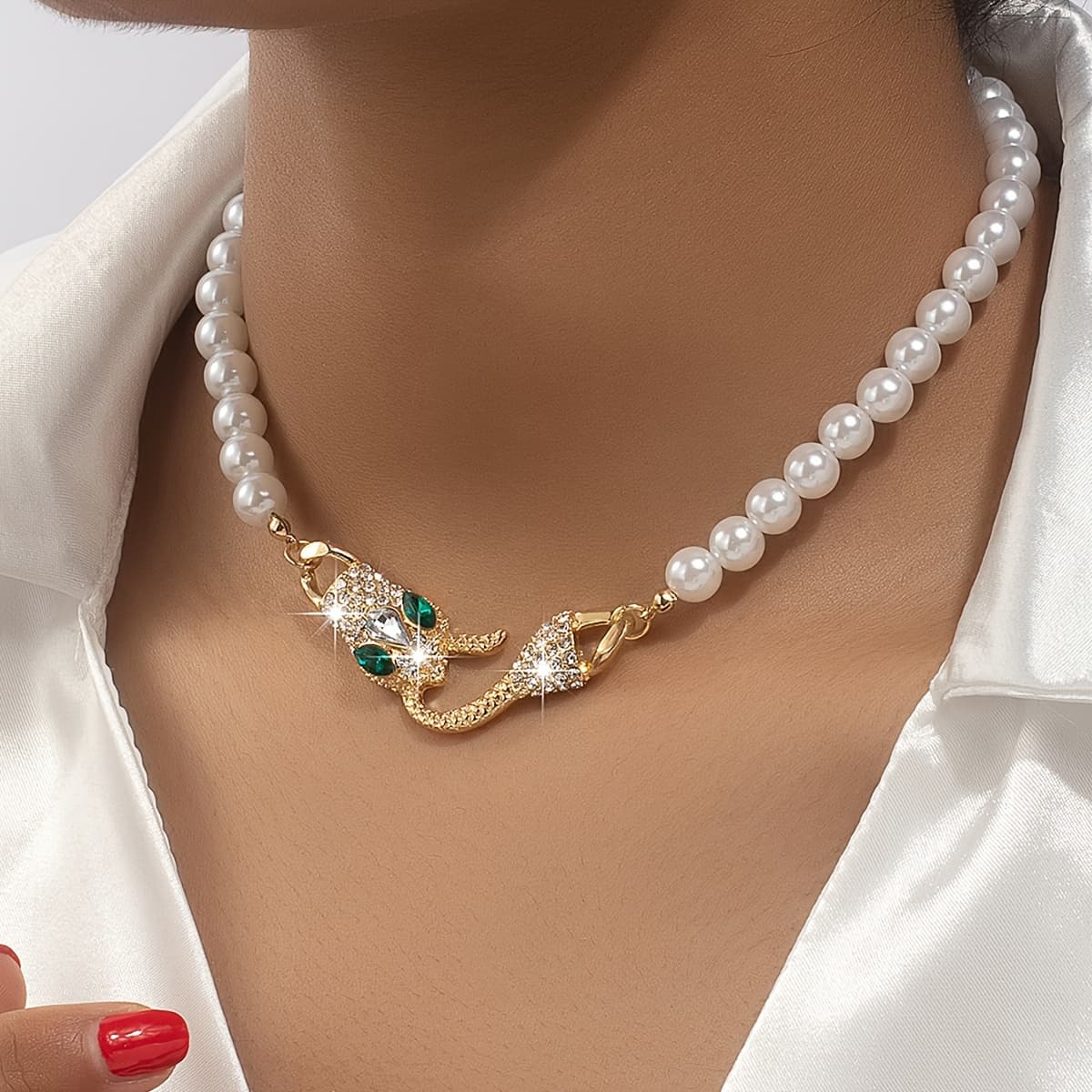 TEMU A Stylish And Unique Necklace Featuring A And Snake , Perfect For A Luxurious Vacation Party Or Banquet.