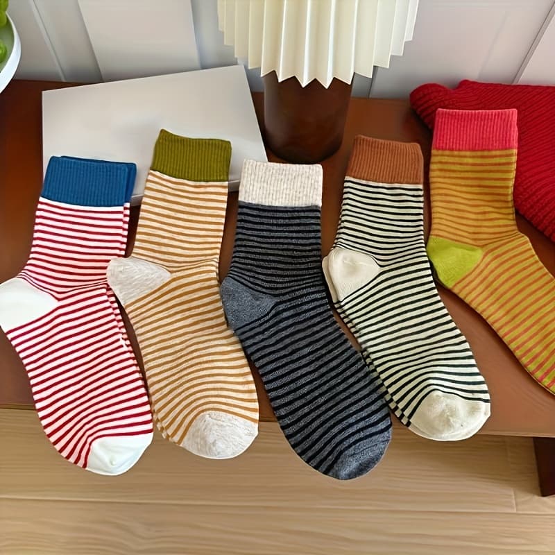 TEMU 5 Pairs Of Winter Thickened Warm Socks, Colorful Striped Knee-high Socks, Soft, Comfortable And Fashionable, Versatile, Used As Holiday Gifts, Stripes, Casual Daily Wear, Christmas, Family Gifts.