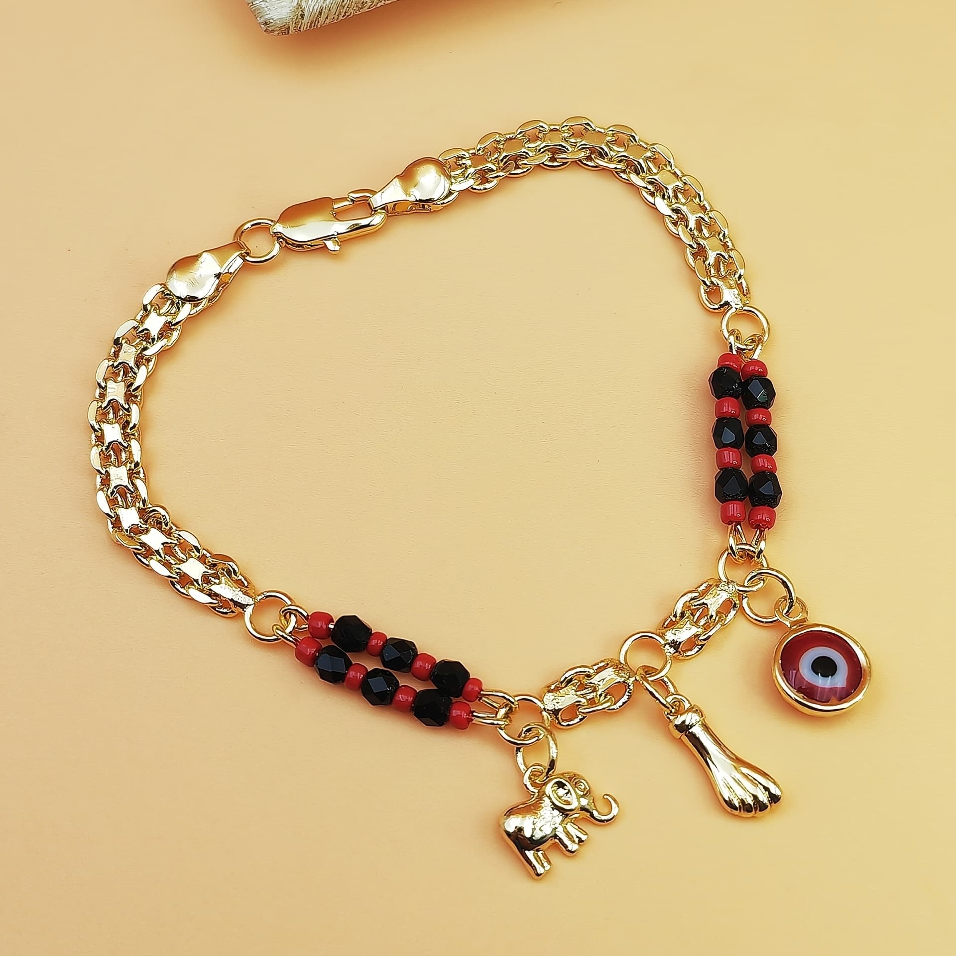 TEMU Hot Selling Boho Red And Black Beaded Eye Baby Elephant Bracelet