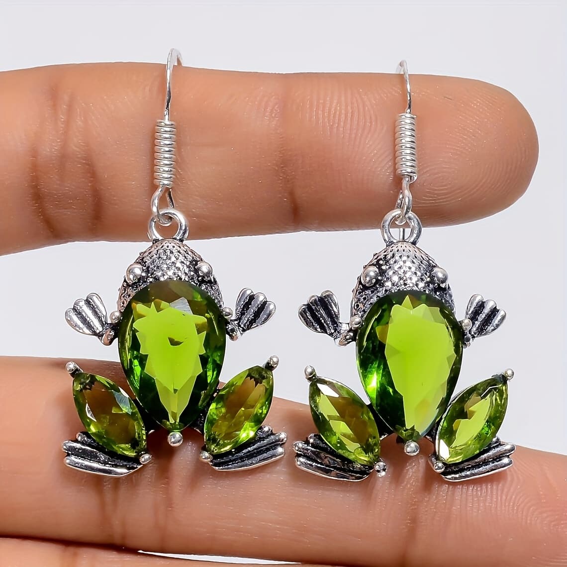 TEMU Whimsical Light Green Synthetic Frog Earrings - Handmade Animal Dangle Jewelry - Cute Silvery Earrings - Summer Jewelry