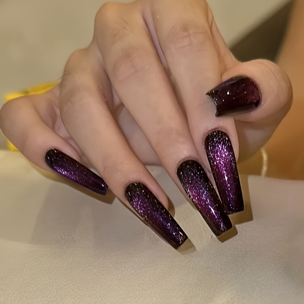 TEMU 30pcs Of Coffin-shaped Dark Purple Cat Eye Press-on Nails Suitable For Parties And Everyday Wear, Plus 1pc Of Jelly Glue And 1 Nail File