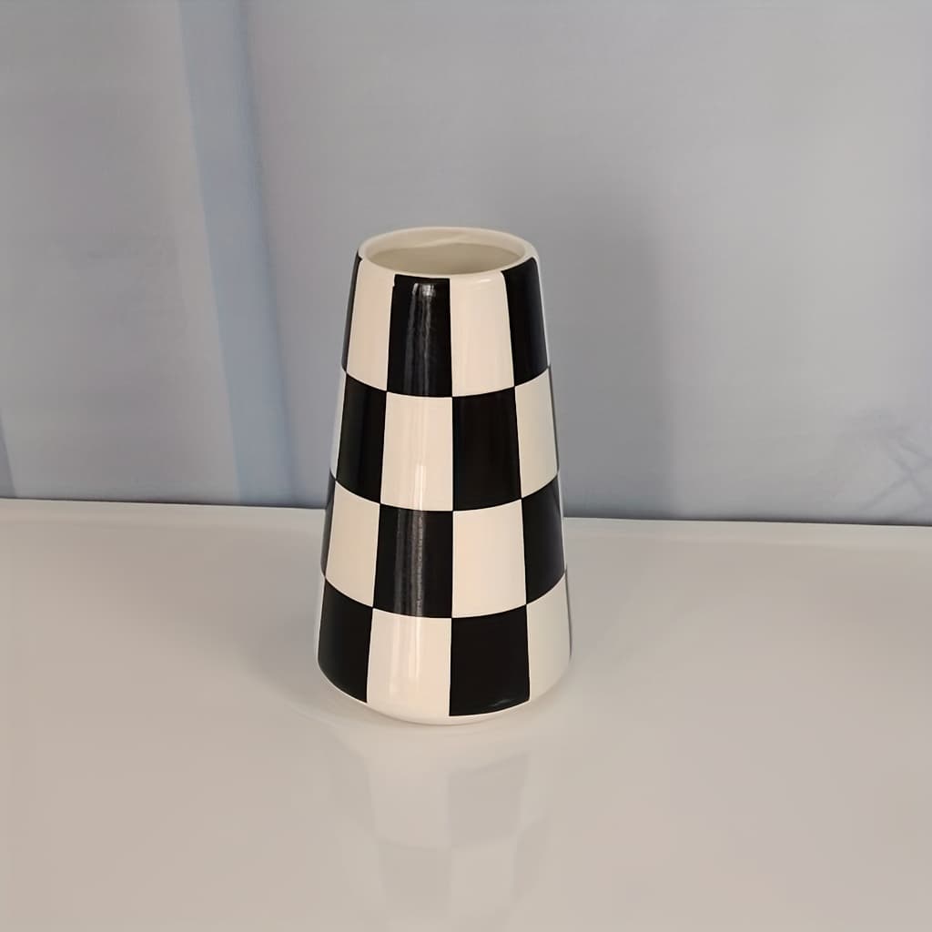 TEMU Modern Unique Black And White Checkered Ceramic Vase, Suitable For Art Galleries, Entryway Bedroom Living Room Decorative Ornaments