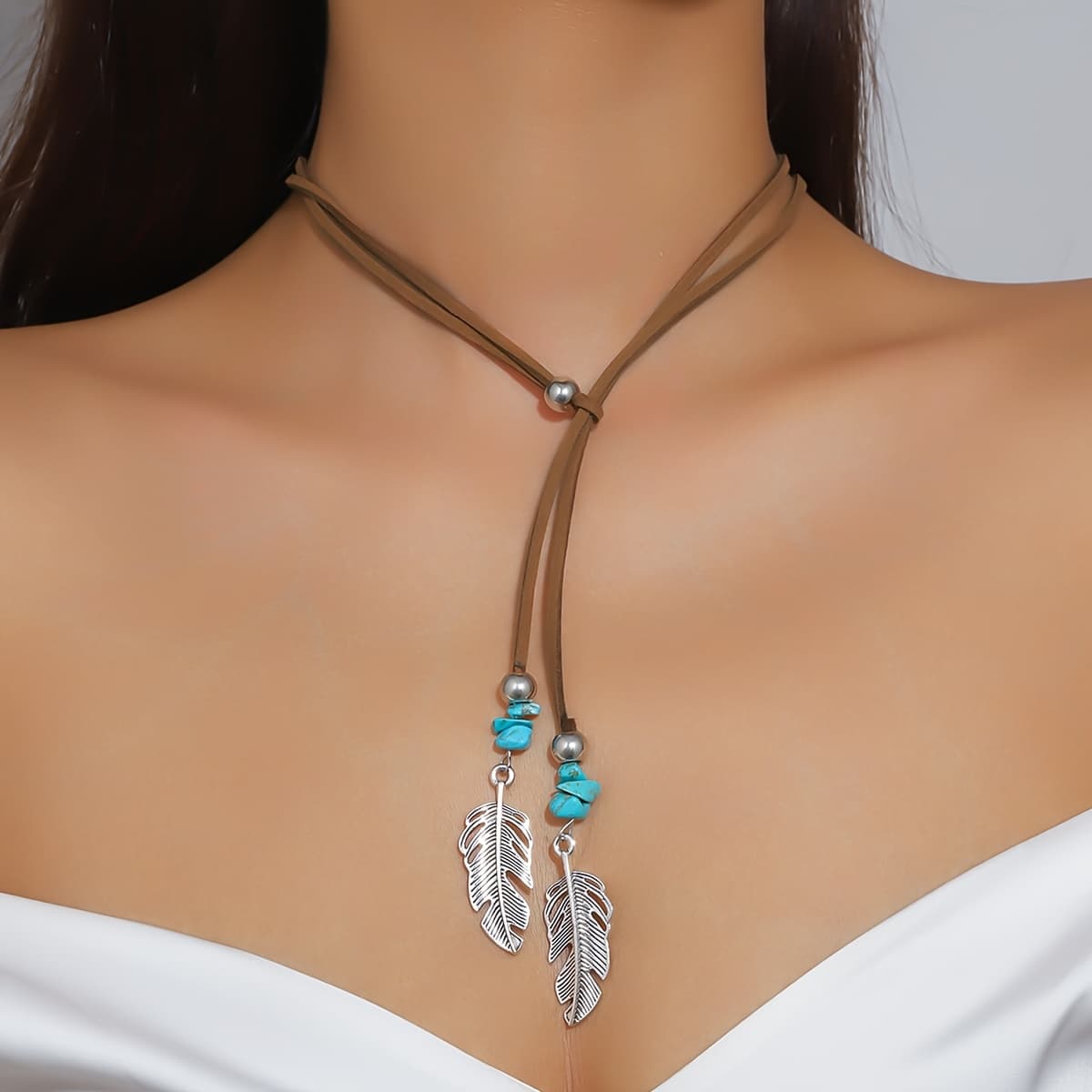 TEMU A Stylish Women's Pendant Necklace Featuring A Vintage Bohemian Ethnic Design, With A Double-layer Leaf Pendant. This Adjustable Faux Leather Neck Chain Is Wear, Parties, And As A Holiday Gift