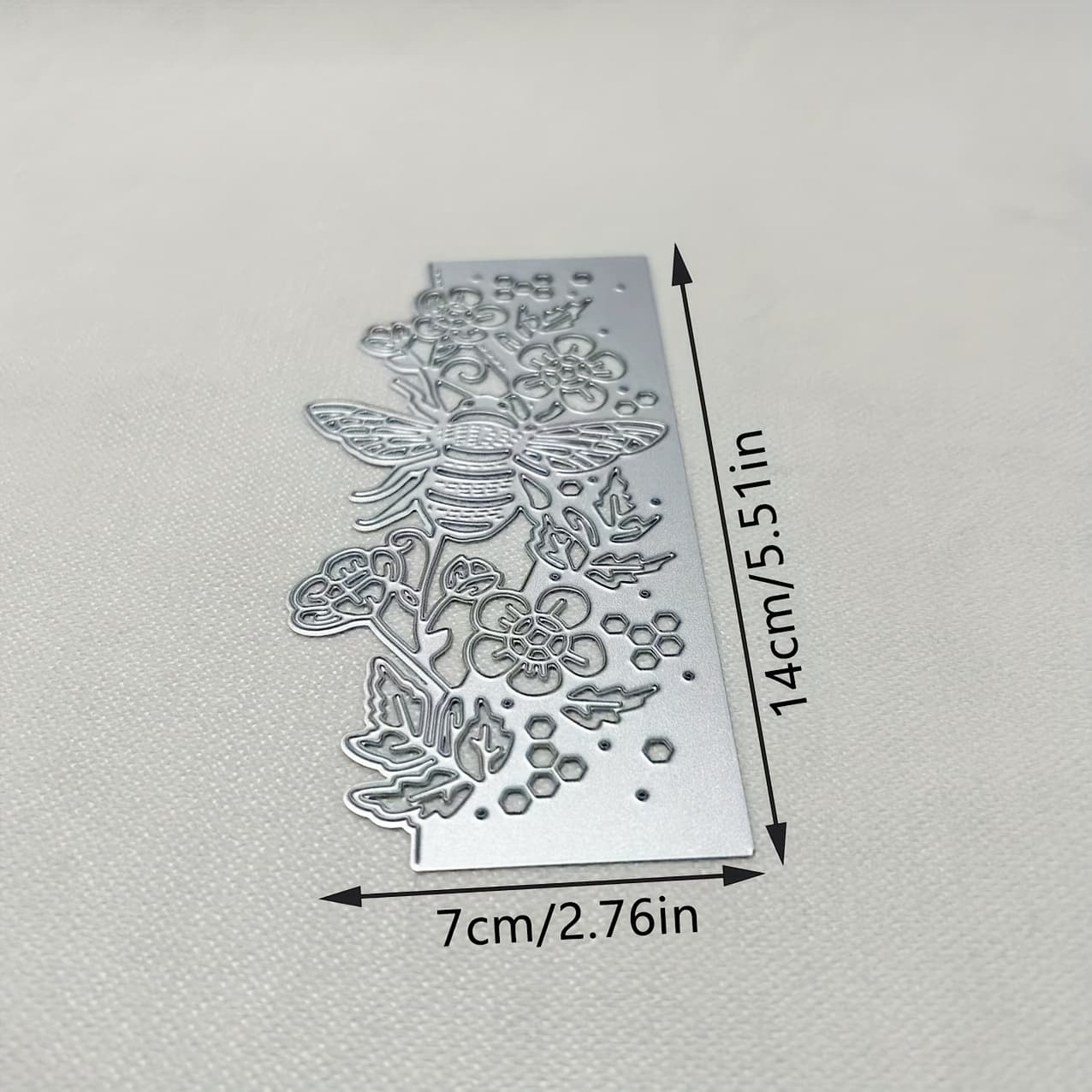 TEMU 1pc Bee-themed Metal Die Cut For Scrapbooking, Embossing Stencil, And Crafting Handmade Greeting Cards, Ideal For Gift Card Creation