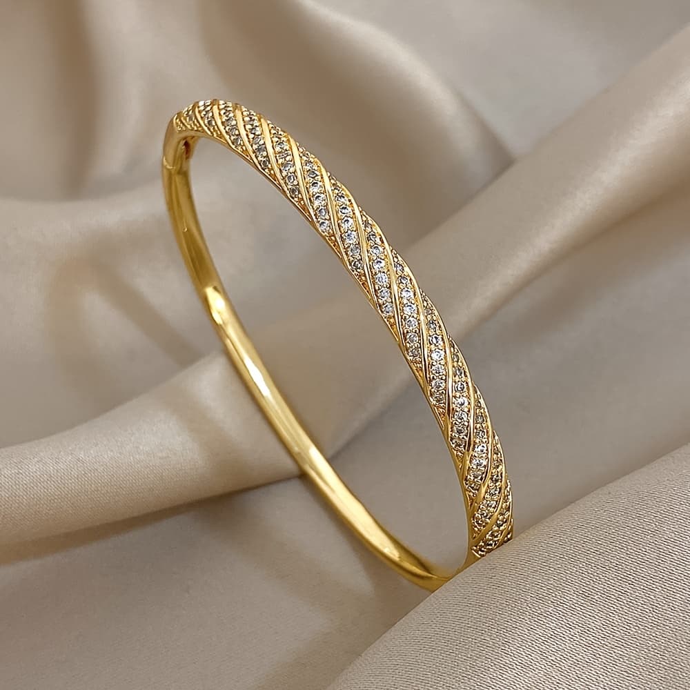 TEMU 1pc Twist Inlaid Copper Bracelets 18k Gold Plated-plated Luxury Ornaments Suitable For Gifts Exquisite And Intimate Gifts For Women Gift Valentine's Day Gift
