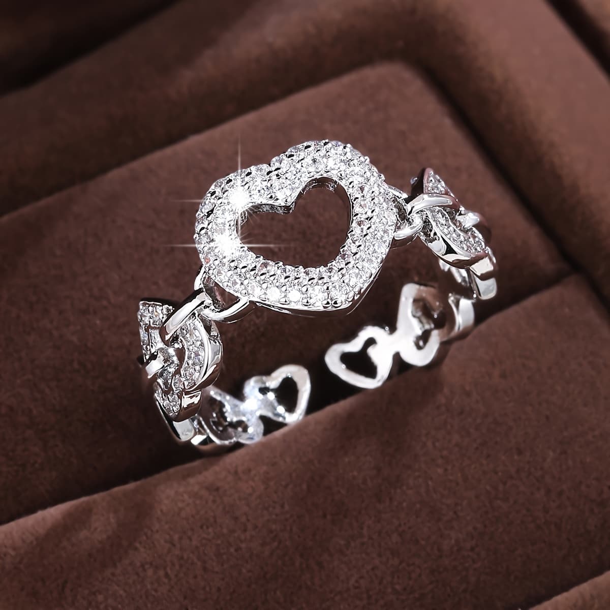 TEMU A Minimalist And Elegant Ring With A Heart-shaped Synthetic Zirconia For Unique, Perfect For Finger