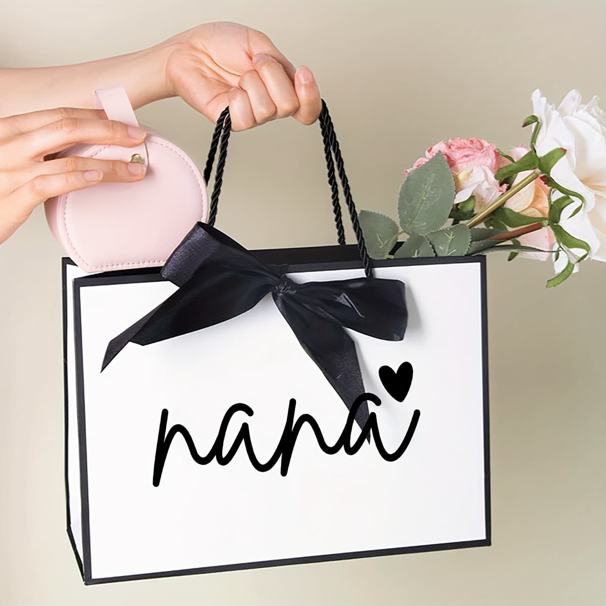 TEMU 1pc Gift Bag, Unique Gift Shopping Bag, Lightweight & Foldable Paper Gift Bag, Christmas Gift Bag, Gifts, Perfect Ideal Gift For Birthday, , And Other Thank You Occasions