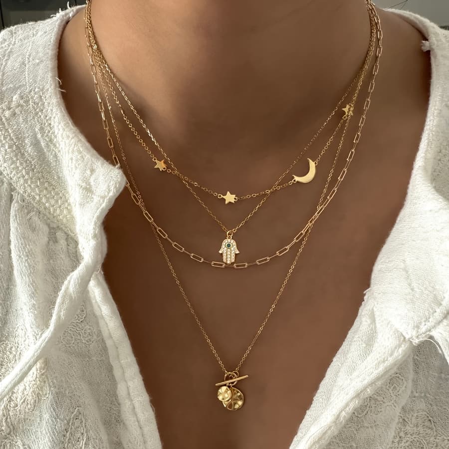 TEMU 1pc Easy Evil Eye Moon Disc Pendant Necklace Women's Date Vacation Gift Daily Match