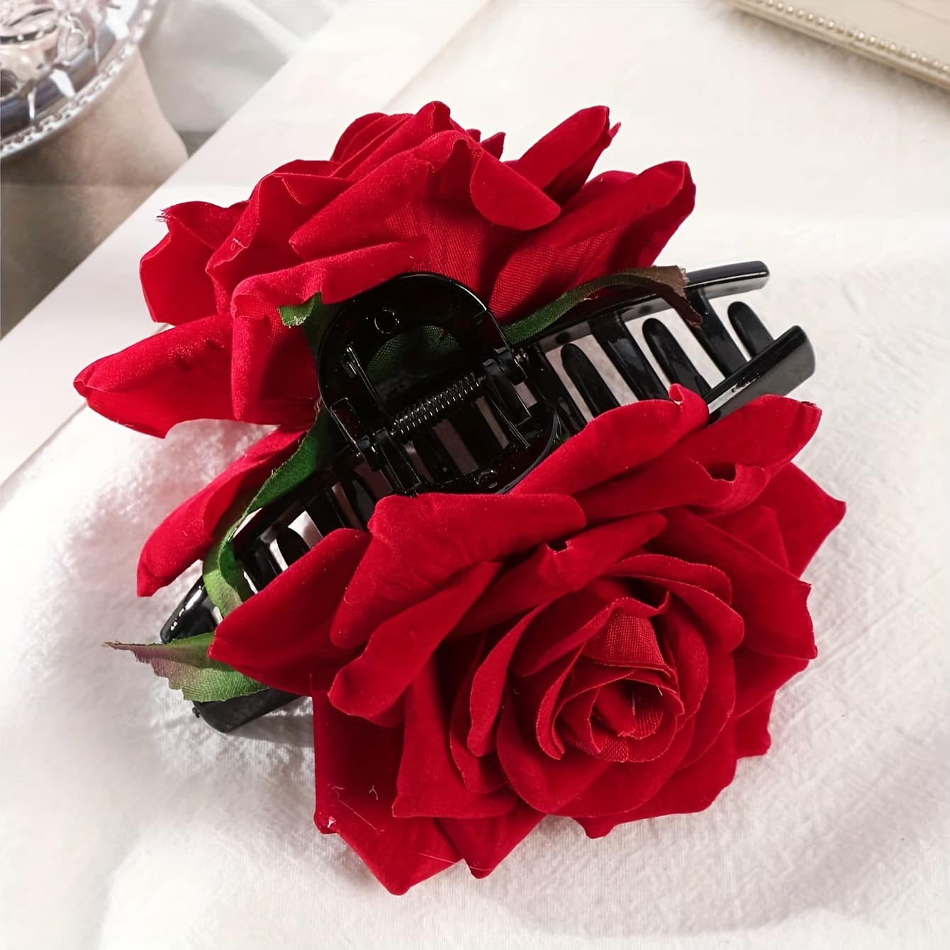 TEMU Valentine's Day Rose Simulation Flower Hair Claw Suitable For Daily Wear And Gifting
