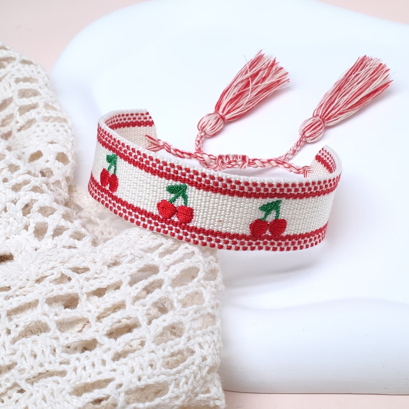 TEMU A Embroidered Bracelet Featuring With Vintage Tassels, Perfect As A Festive Gift For Family, , And , Suitable For Parties, Travel, And Weddings, Conveying