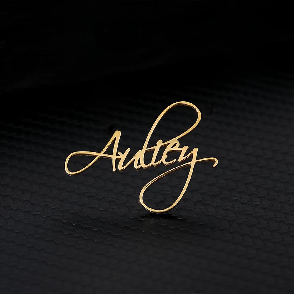 TEMU Custom Information Can English; ; Translated . A Custom Name Brooch For Women, Bohemian Style, Fashionable Personalized Custom Hollow Letter Name Button Brooch