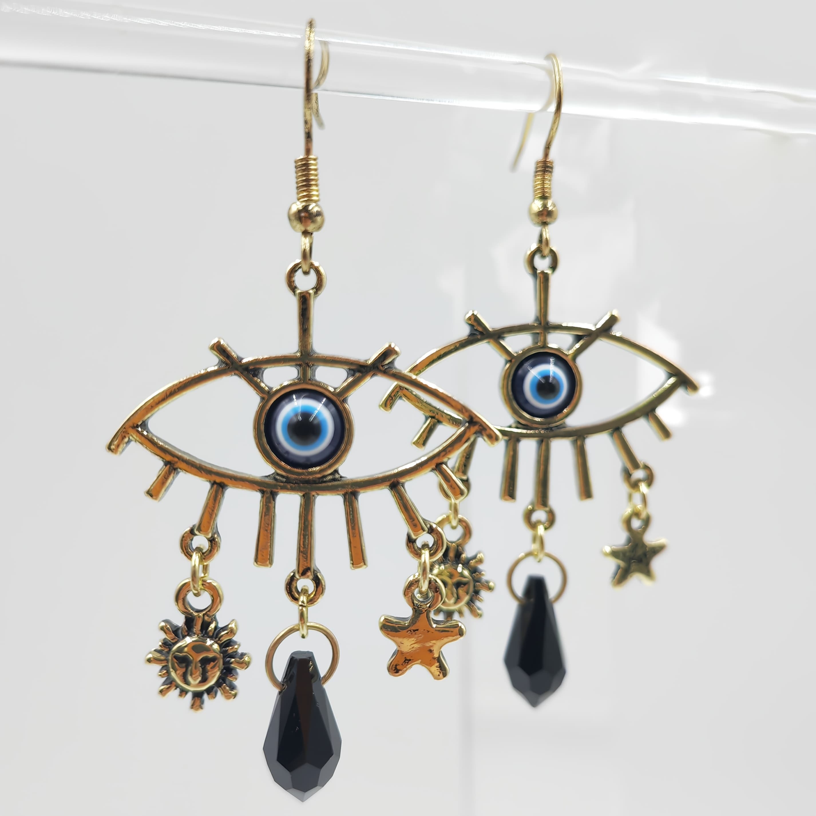TEMU Vintage Exotic Style Vacation Earrings With A Demon , Hypoallergenic Hooks For Women
