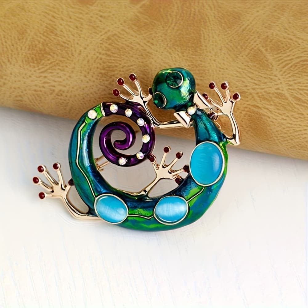 TEMU Baroque Style Brooch Pin For Men And Women Featuring A Lizard Design