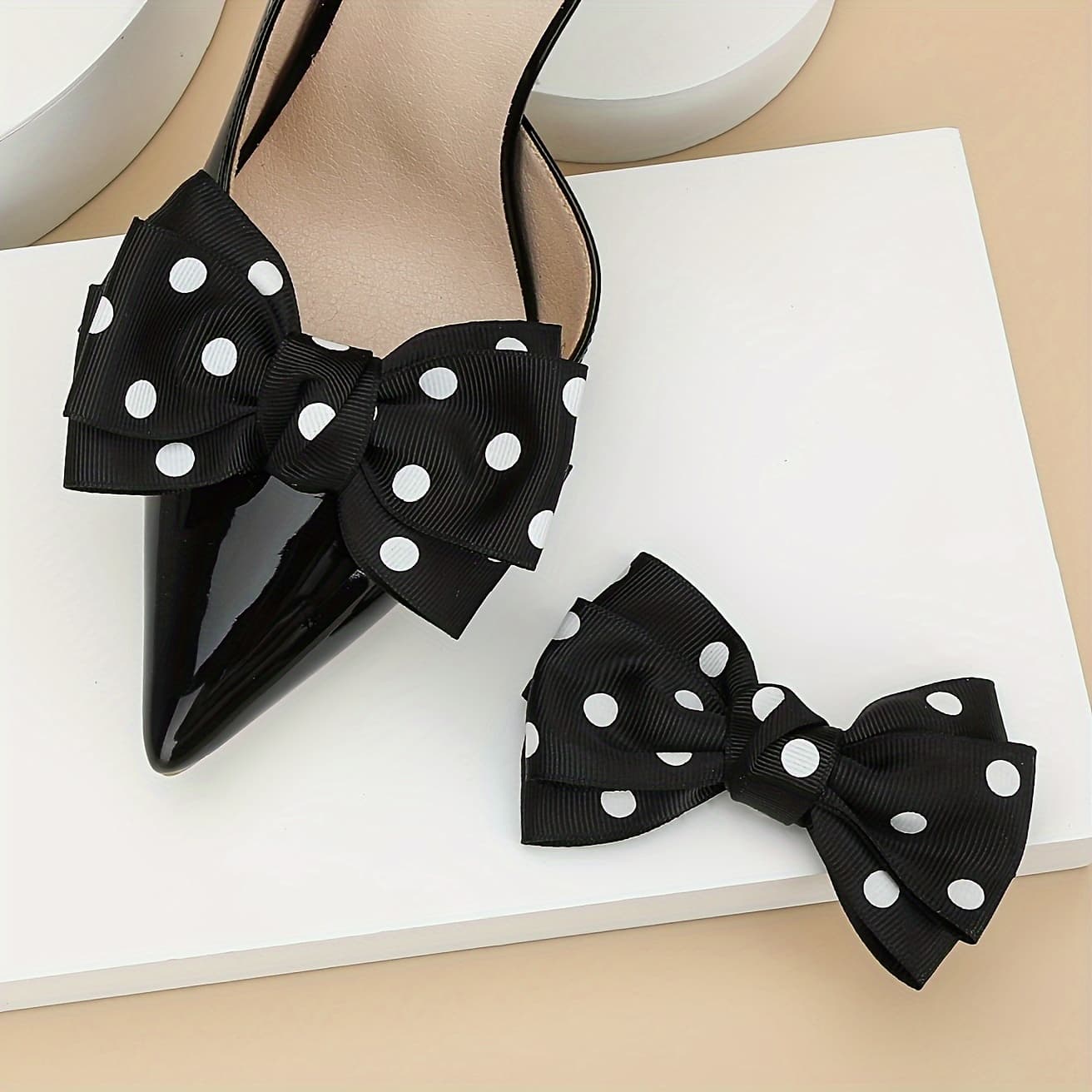 TEMU 2 Minimalist Black Striped White Polka Dot Shoe Shoe Clips, Detachable Shoe Additions